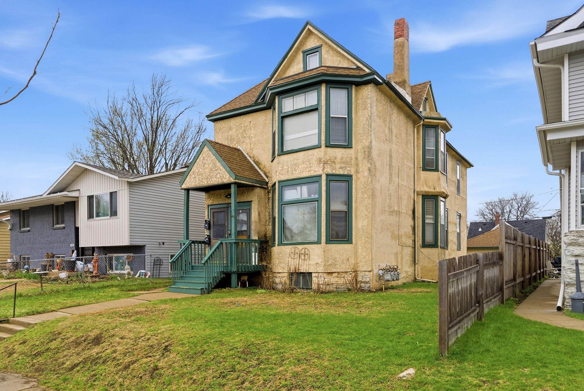 View of Residential Income at 891 Iglehart Avenue, Saint Paul MN 55104, Saint Paul - Mike Wilen | Minnesota Team Real Estate