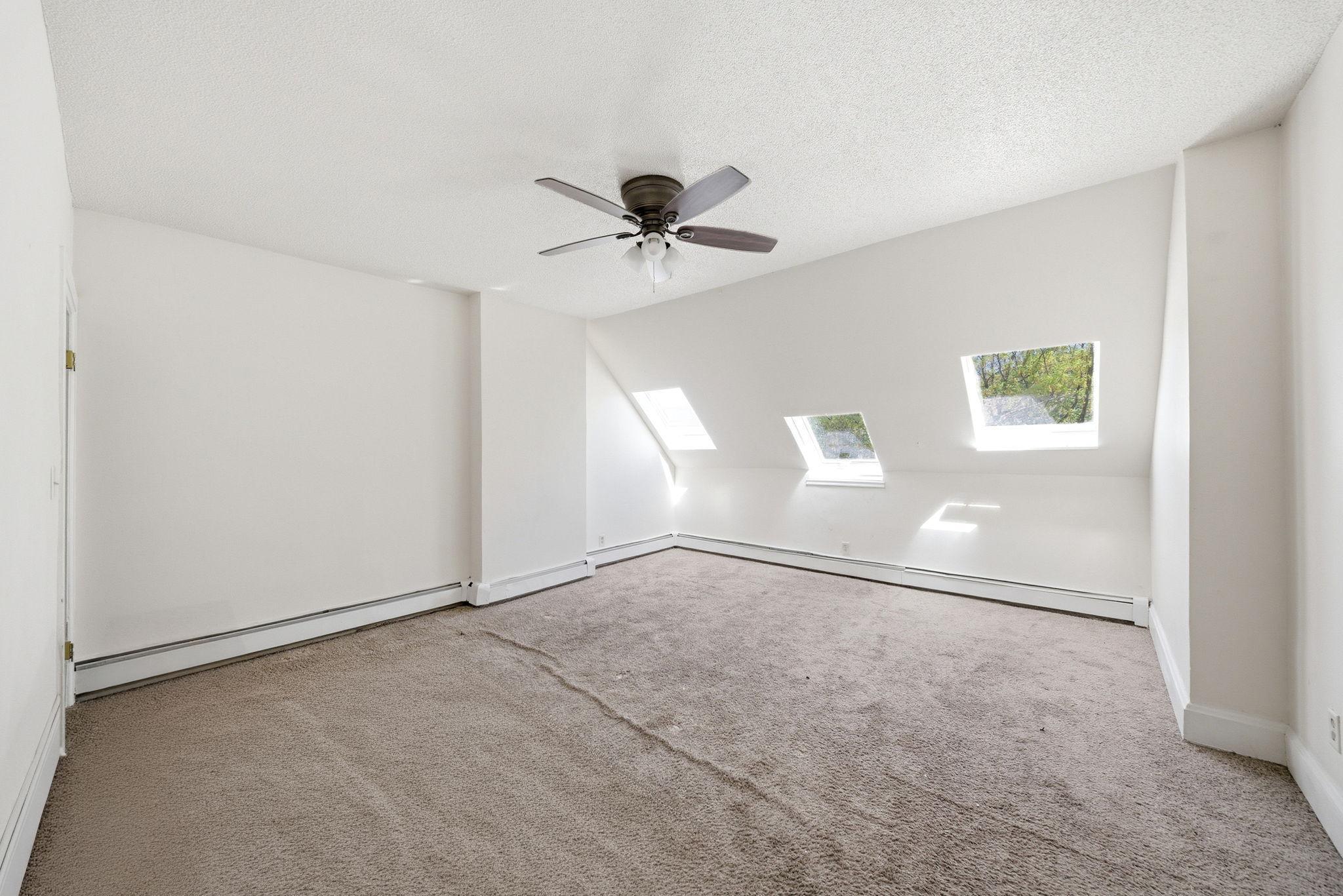 View of Commercial Sale at 732 Marshall Avenue, Saint Paul MN 55104, Saint Paul (18 of 20) - Mike Wilen | Minnesota Team Real Estate