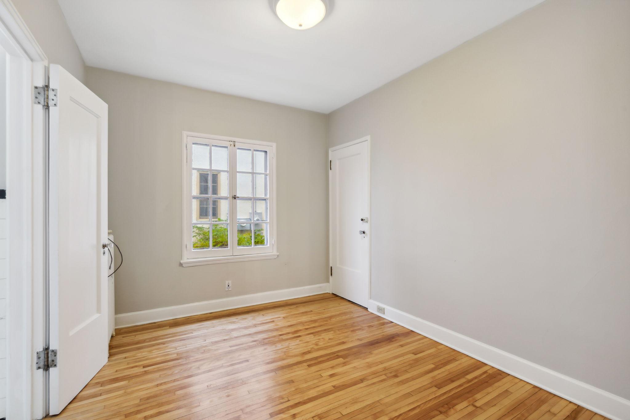 View of Residential Income at 3420 Humboldt Avenue, Minneapolis MN 55408, Minneapolis (28 of 40) - Mike Wilen | Minnesota Team Real Estate