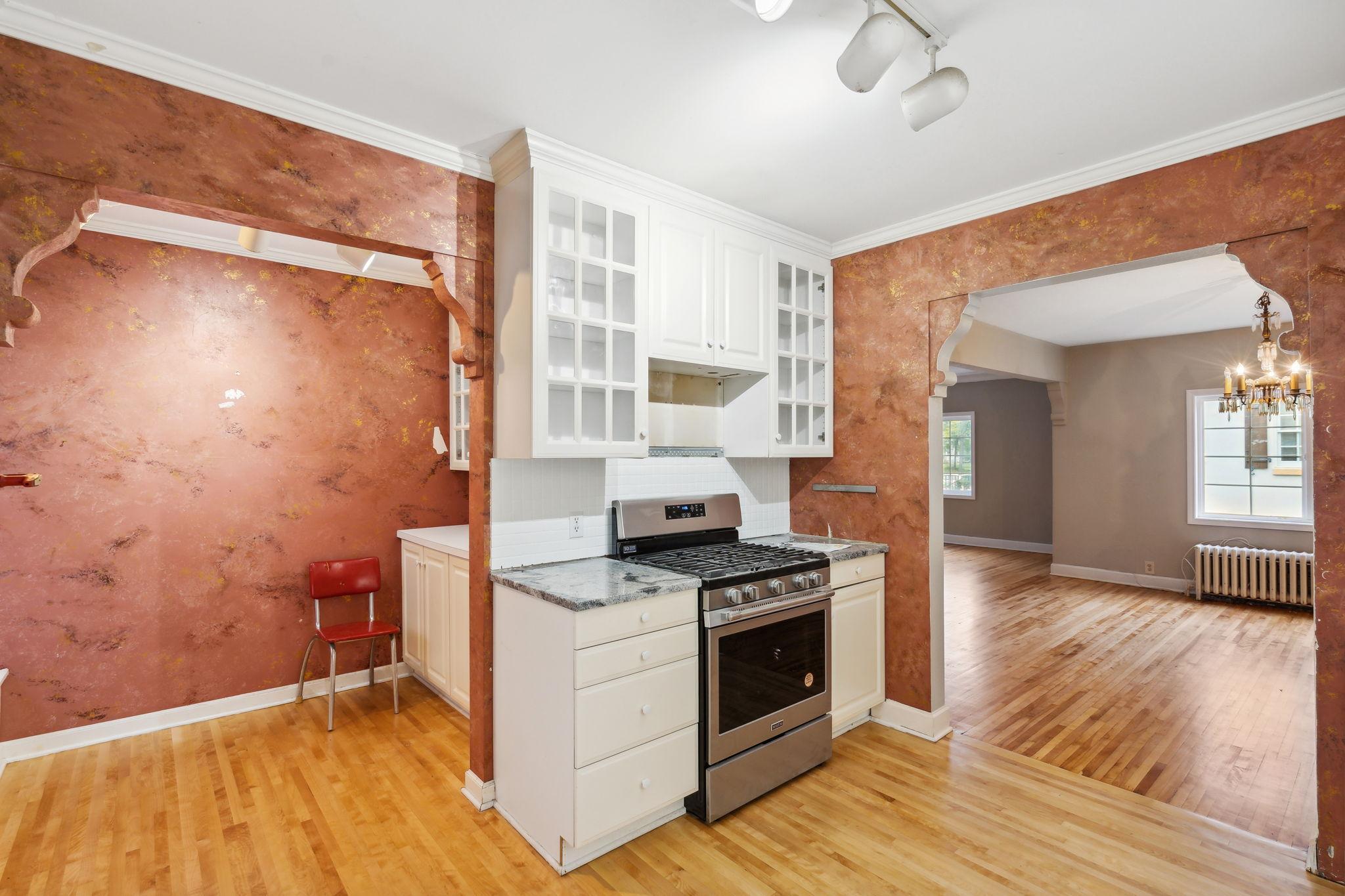 View of Residential Income at 3420 Humboldt Avenue, Minneapolis MN 55408, Minneapolis (20 of 40) - Mike Wilen | Minnesota Team Real Estate