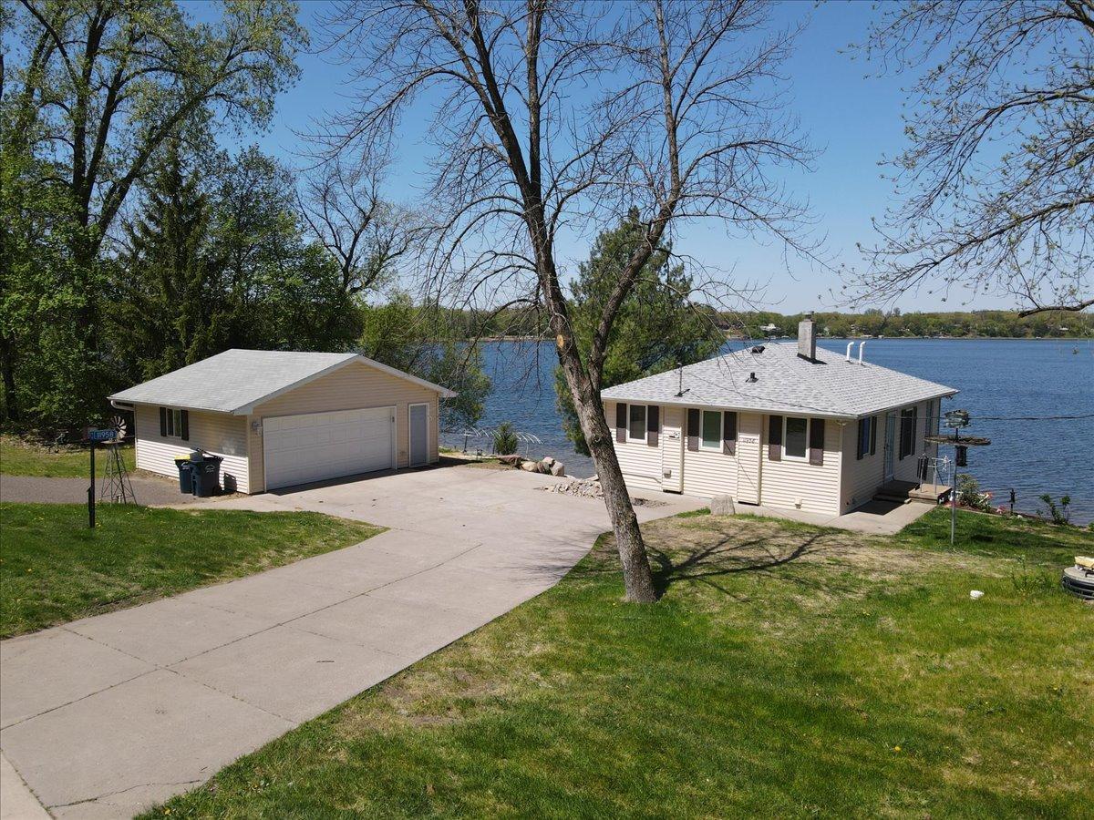 View of Residential at 11958 Chisago Boulevard, Chisago City MN 55013, Chisago City (2 of 37) - Mike Wilen | Minnesota Team Real Estate