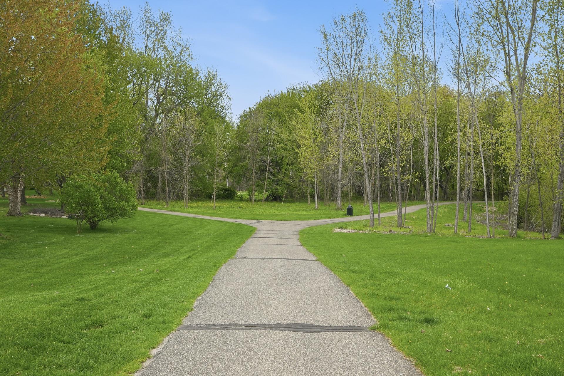 View of Residential at 10721 Watersedge Lane, Woodbury MN 55129, Woodbury (43 of 135) - Mike Wilen | Minnesota Team Real Estate