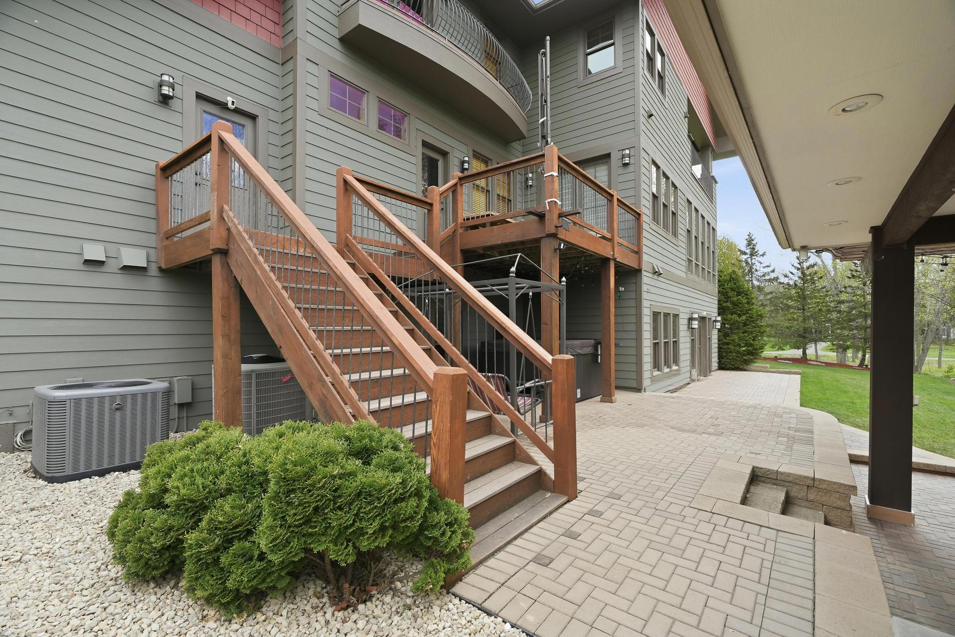 View of Residential at 10721 Watersedge Lane, Woodbury MN 55129, Woodbury (41 of 135) - Mike Wilen | Minnesota Team Real Estate