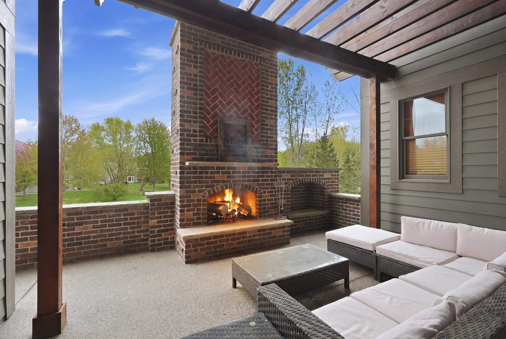 View of Residential at 10721 Watersedge Lane, Woodbury MN 55129, Woodbury (31 of 135) - Mike Wilen | Minnesota Team Real Estate