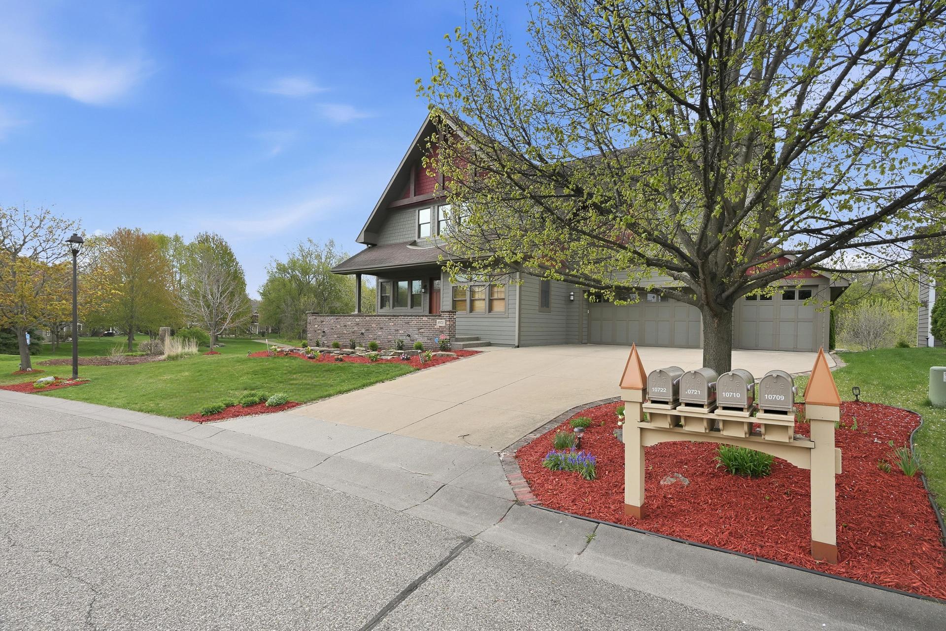 View of Residential at 10721 Watersedge Lane, Woodbury MN 55129, Woodbury (23 of 135) - Mike Wilen | Minnesota Team Real Estate