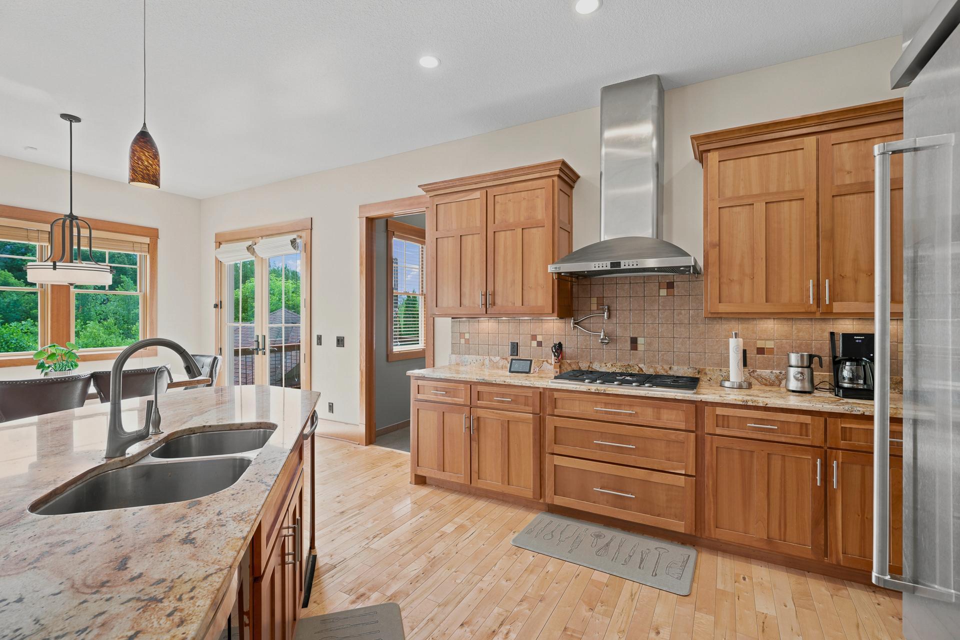 View of Residential at 10721 Watersedge Lane, Woodbury MN 55129, Woodbury (72 of 135) - Mike Wilen | Minnesota Team Real Estate