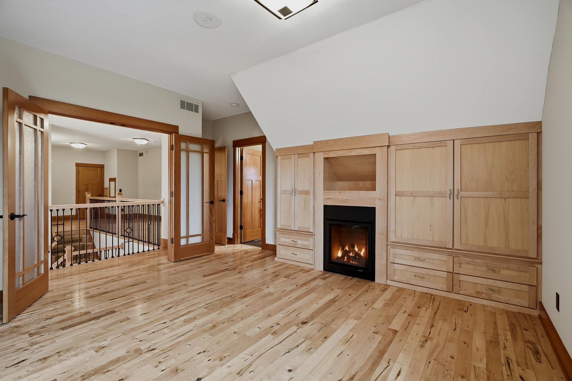 View of Residential at 10721 Watersedge Lane, Woodbury MN 55129, Woodbury (188 of 219) - Mike Wilen | Minnesota Team Real Estate