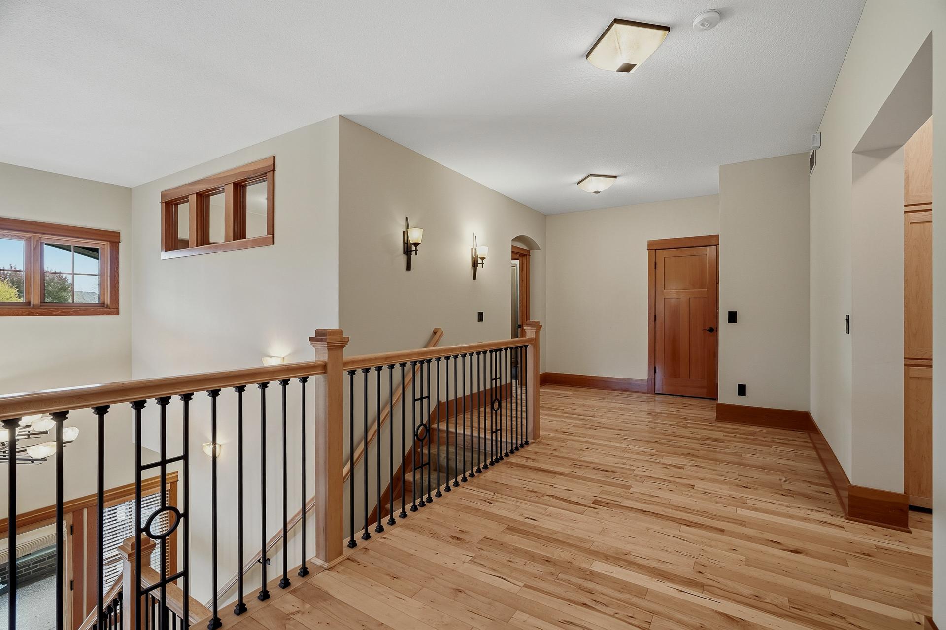 View of Residential at 10721 Watersedge Lane, Woodbury MN 55129, Woodbury (136 of 219) - Mike Wilen | Minnesota Team Real Estate