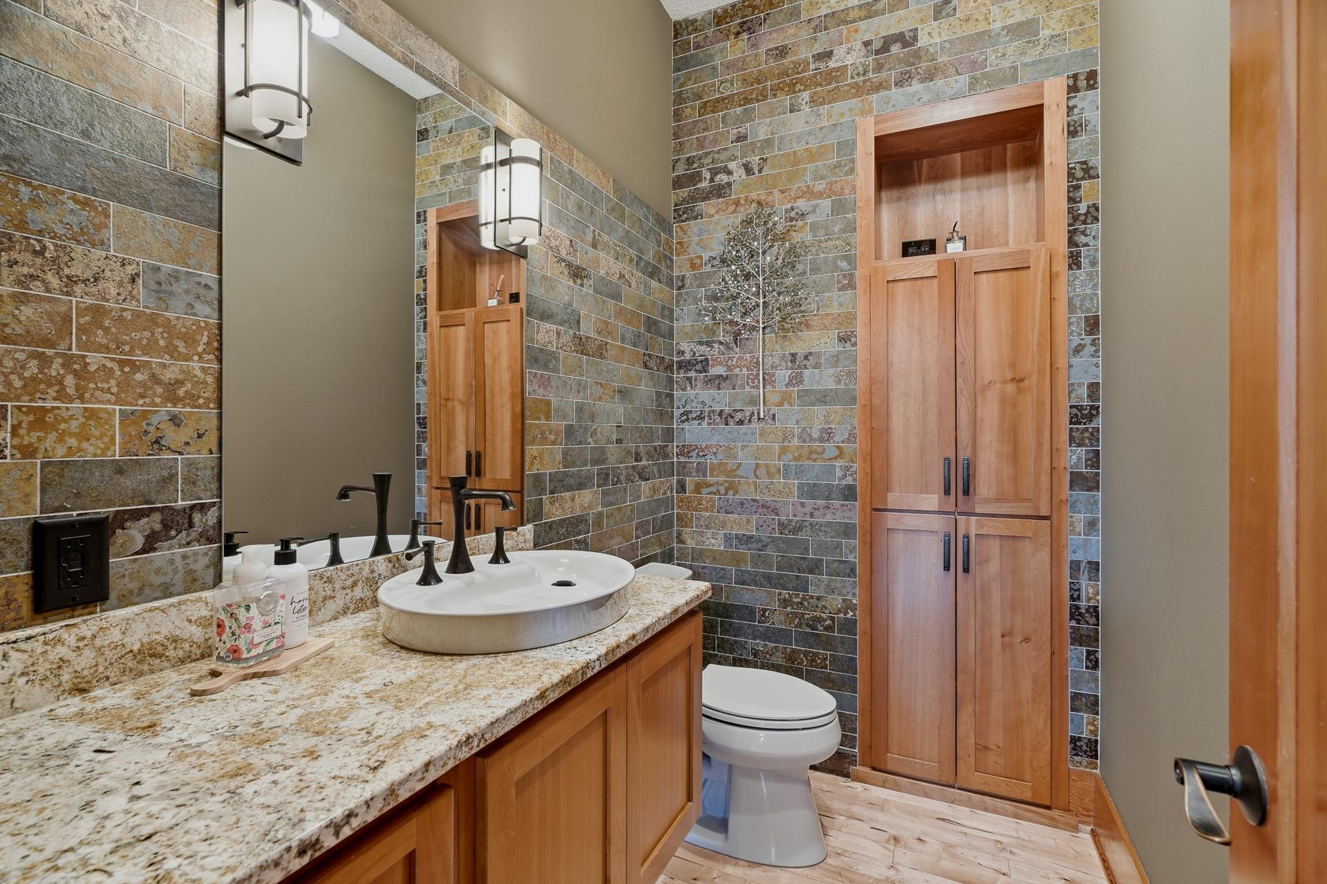 View of Residential at 10721 Watersedge Lane, Woodbury MN 55129, Woodbury (131 of 219) - Mike Wilen | Minnesota Team Real Estate