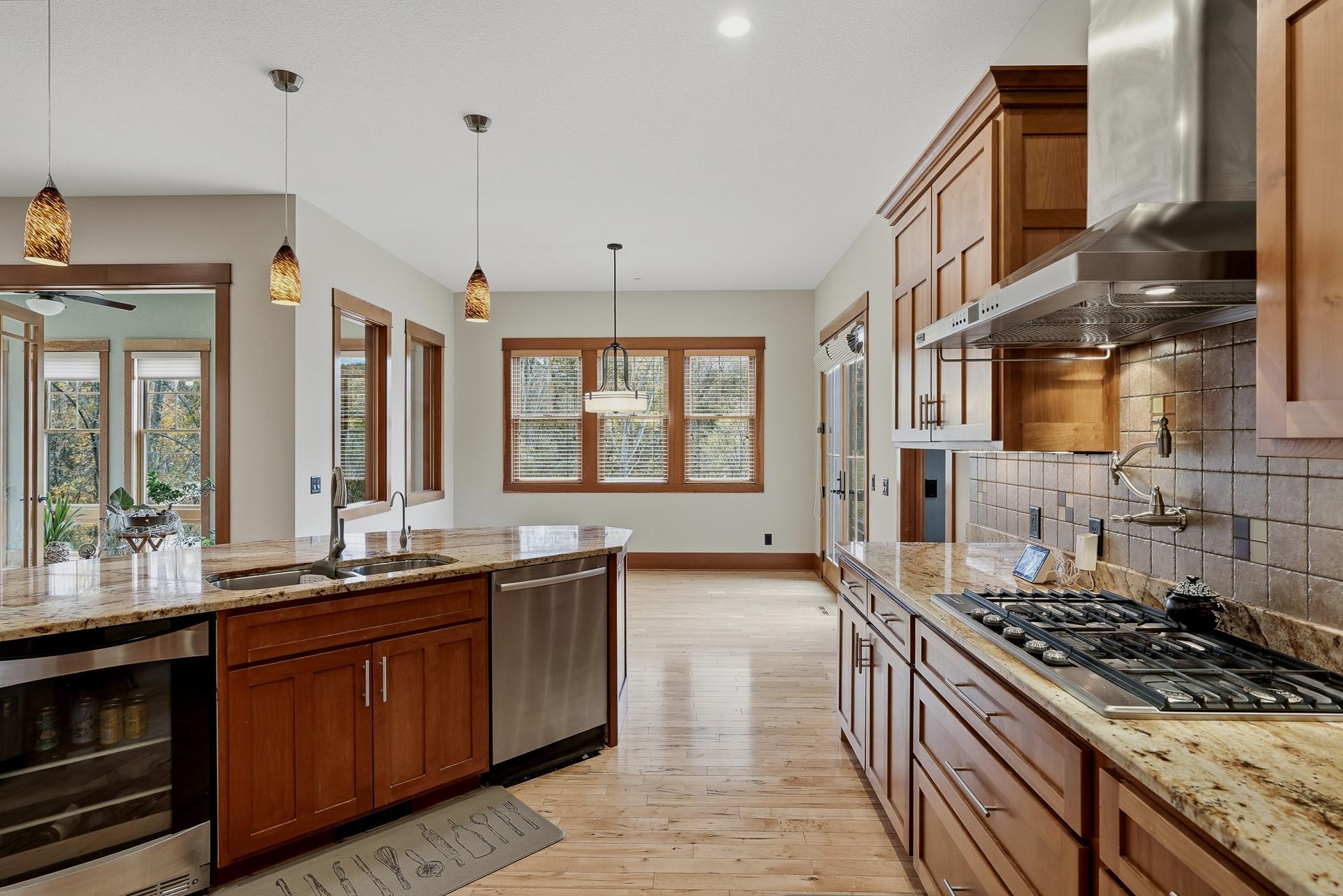 View of Residential at 10721 Watersedge Lane, Woodbury MN 55129, Woodbury (88 of 219) - Mike Wilen | Minnesota Team Real Estate
