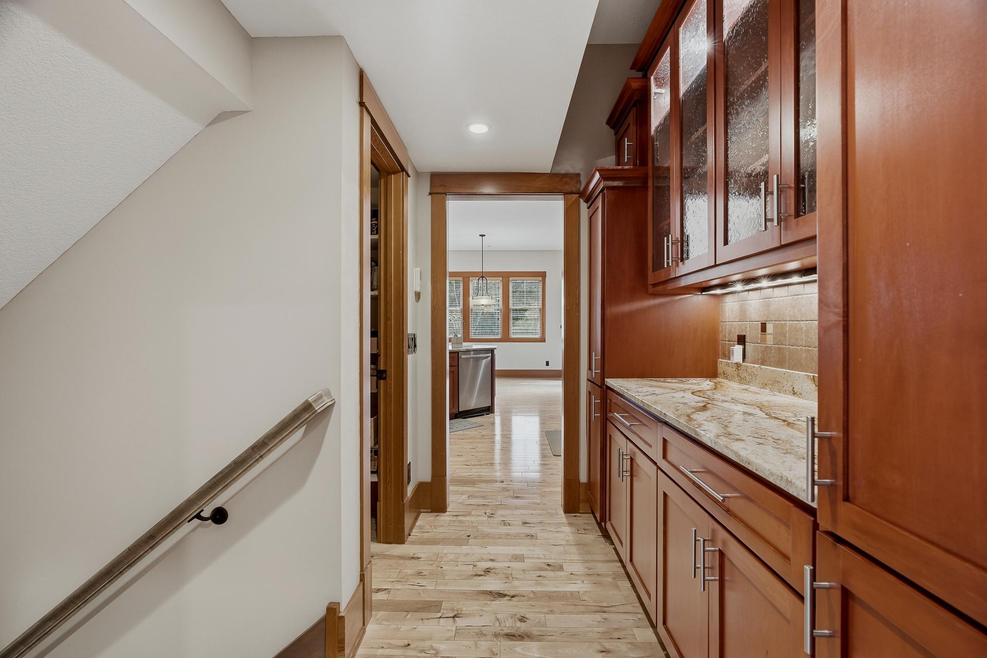 View of Residential at 10721 Watersedge Lane, Woodbury MN 55129, Woodbury (86 of 219) - Mike Wilen | Minnesota Team Real Estate