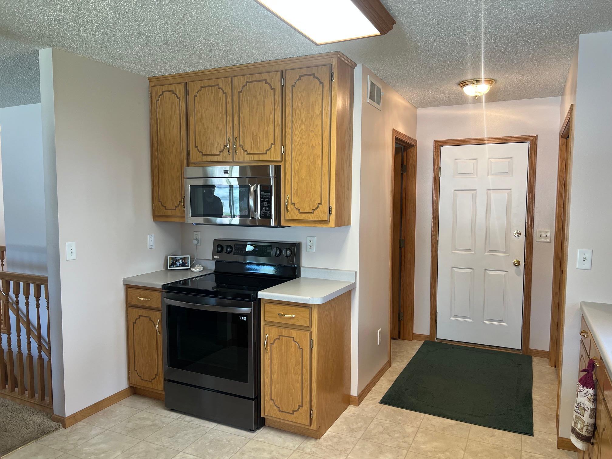 View of Residential at 5871 Sandy Drive, Saint Cloud MN 56303, Saint Cloud (11 of 46) - Mike Wilen | Minnesota Team Real Estate
