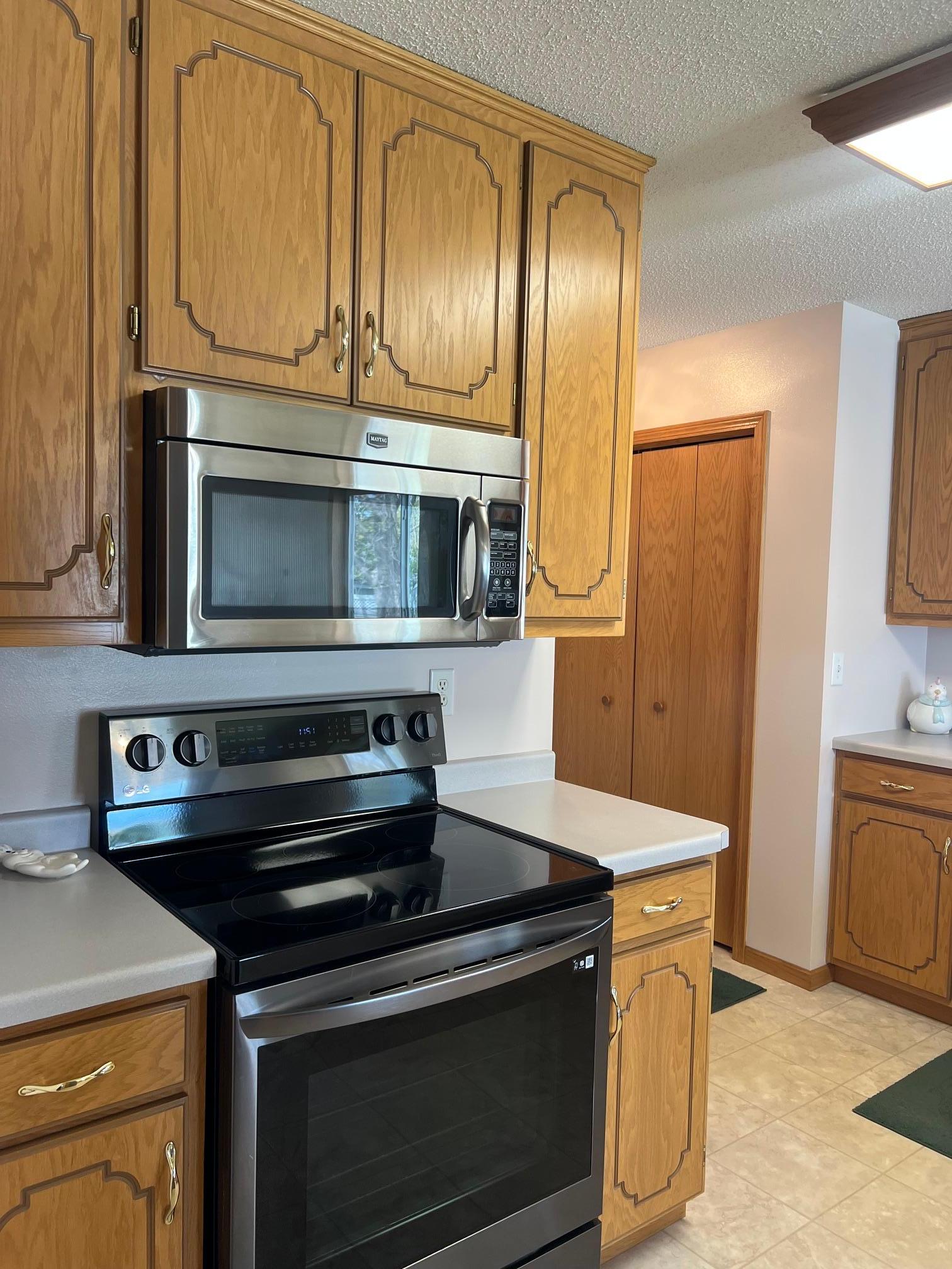 View of Residential at 5871 Sandy Drive, Saint Cloud MN 56303, Saint Cloud (10 of 46) - Mike Wilen | Minnesota Team Real Estate