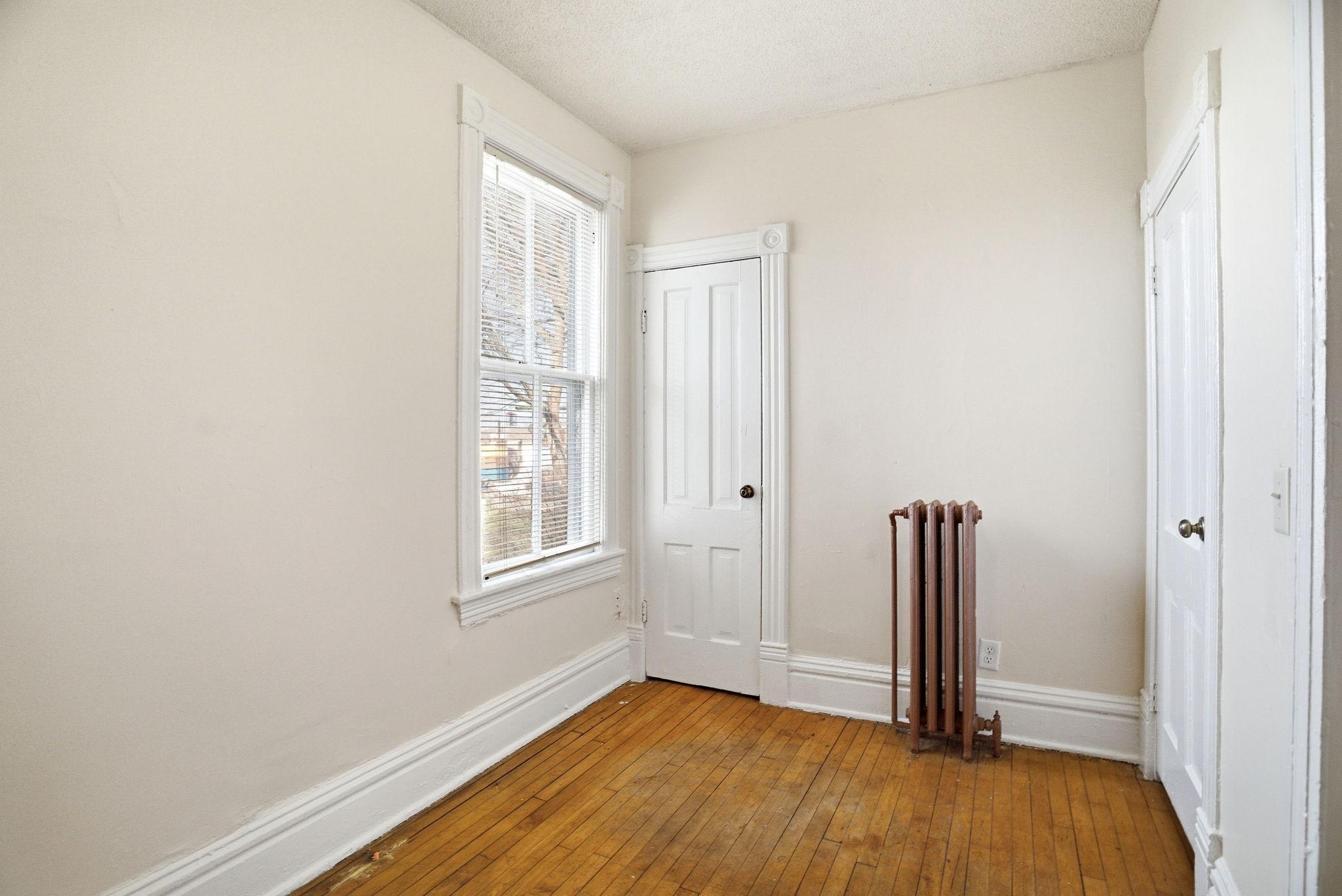 View of Residential Income at 659 Conway Street, Saint Paul MN 55106, Saint Paul (11 of 16) - Mike Wilen | Minnesota Team Real Estate
