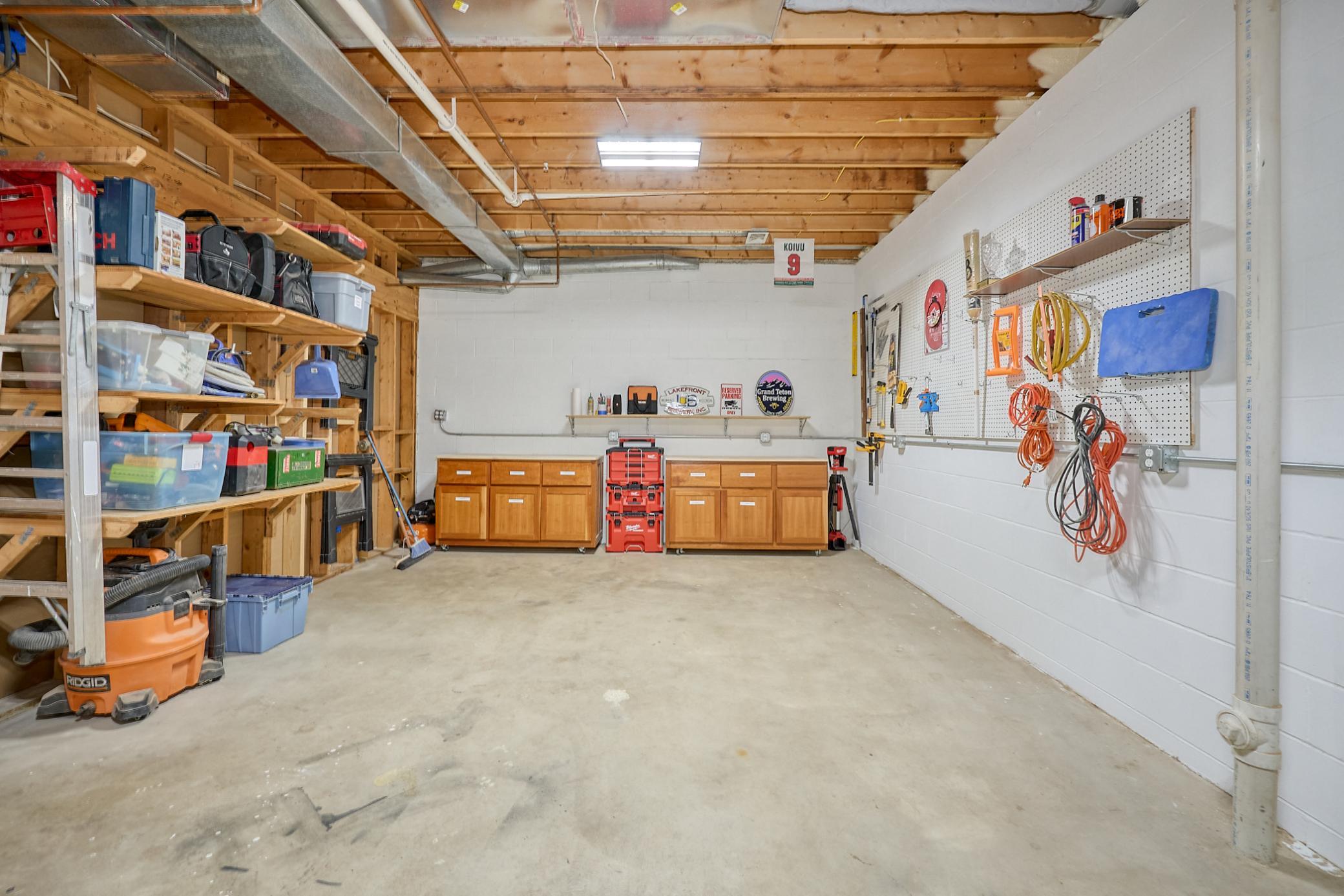 View of Residential at 4774 Oak Way, Eagan MN 55122, Eagan (33 of 45) - Mike Wilen | Minnesota Team Real Estate
