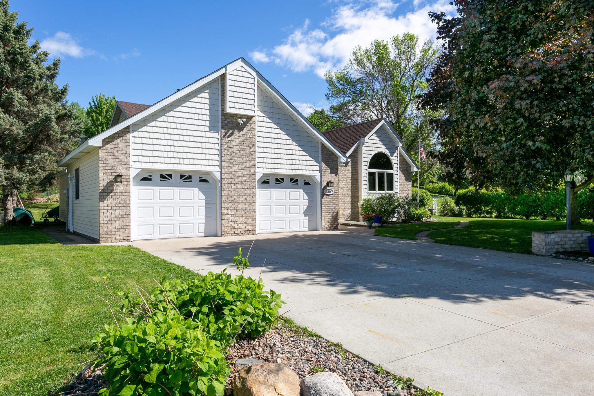 View of Residential at 7488 Newbury Road, Woodbury MN 55125, Woodbury - Mike Wilen | Minnesota Team Real Estate