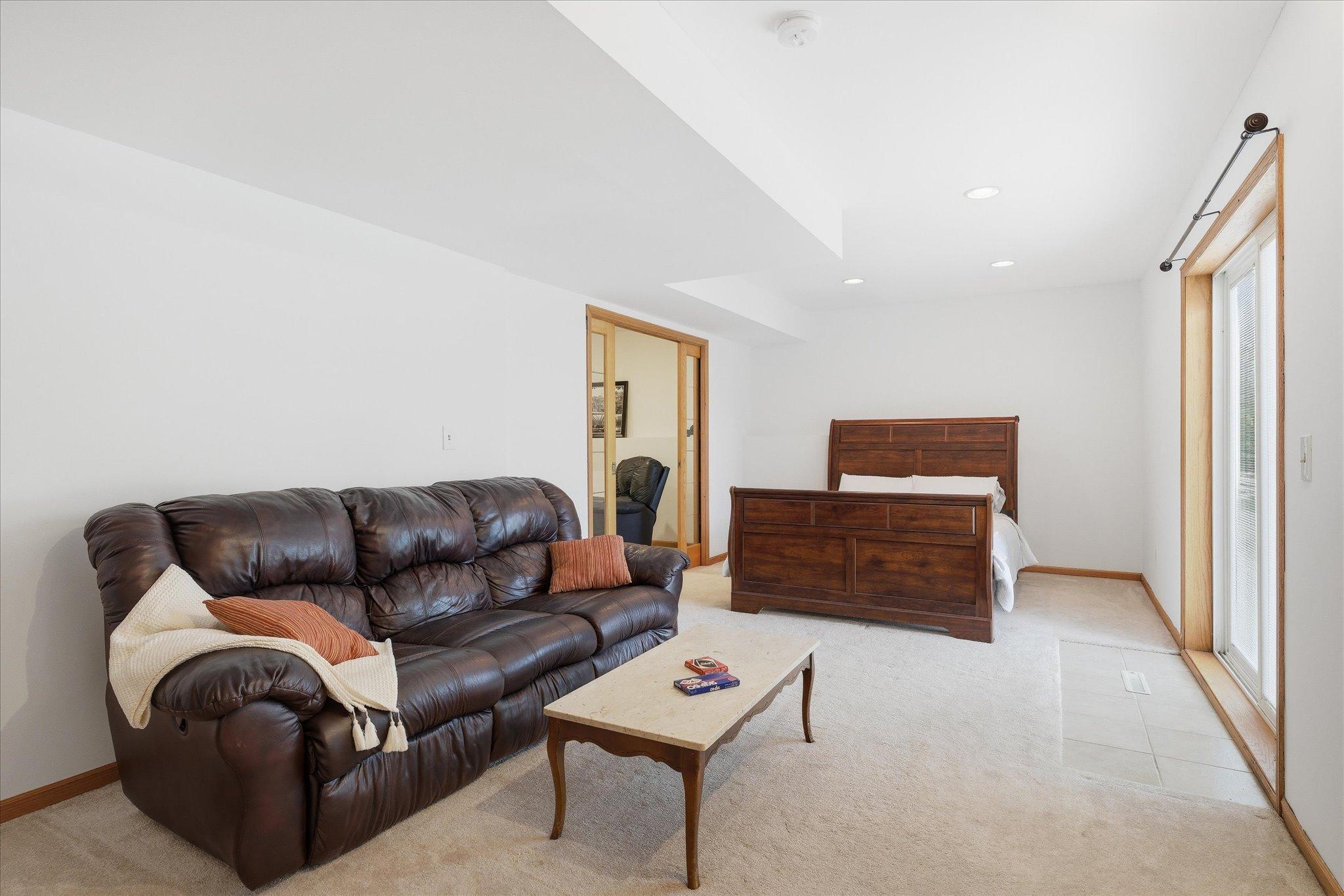 View of Residential at 2500 Highland View Avenue, Burnsville MN 55337, Burnsville (44 of 57) - Mike Wilen | Minnesota Team Real Estate