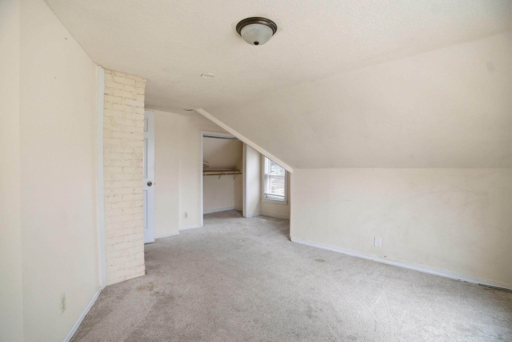 View of Residential Income at 1259 Charles Avenue, Saint Paul MN 55104, Saint Paul (12 of 16) - Mike Wilen | Minnesota Team Real Estate