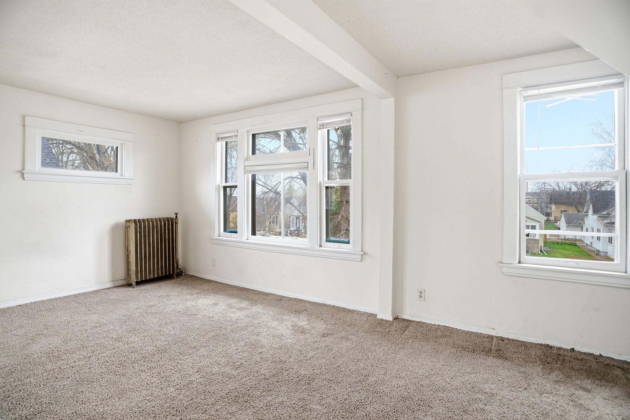 View of Residential Income at 1259 Charles Avenue, Saint Paul MN 55104, Saint Paul (6 of 16) - Mike Wilen | Minnesota Team Real Estate