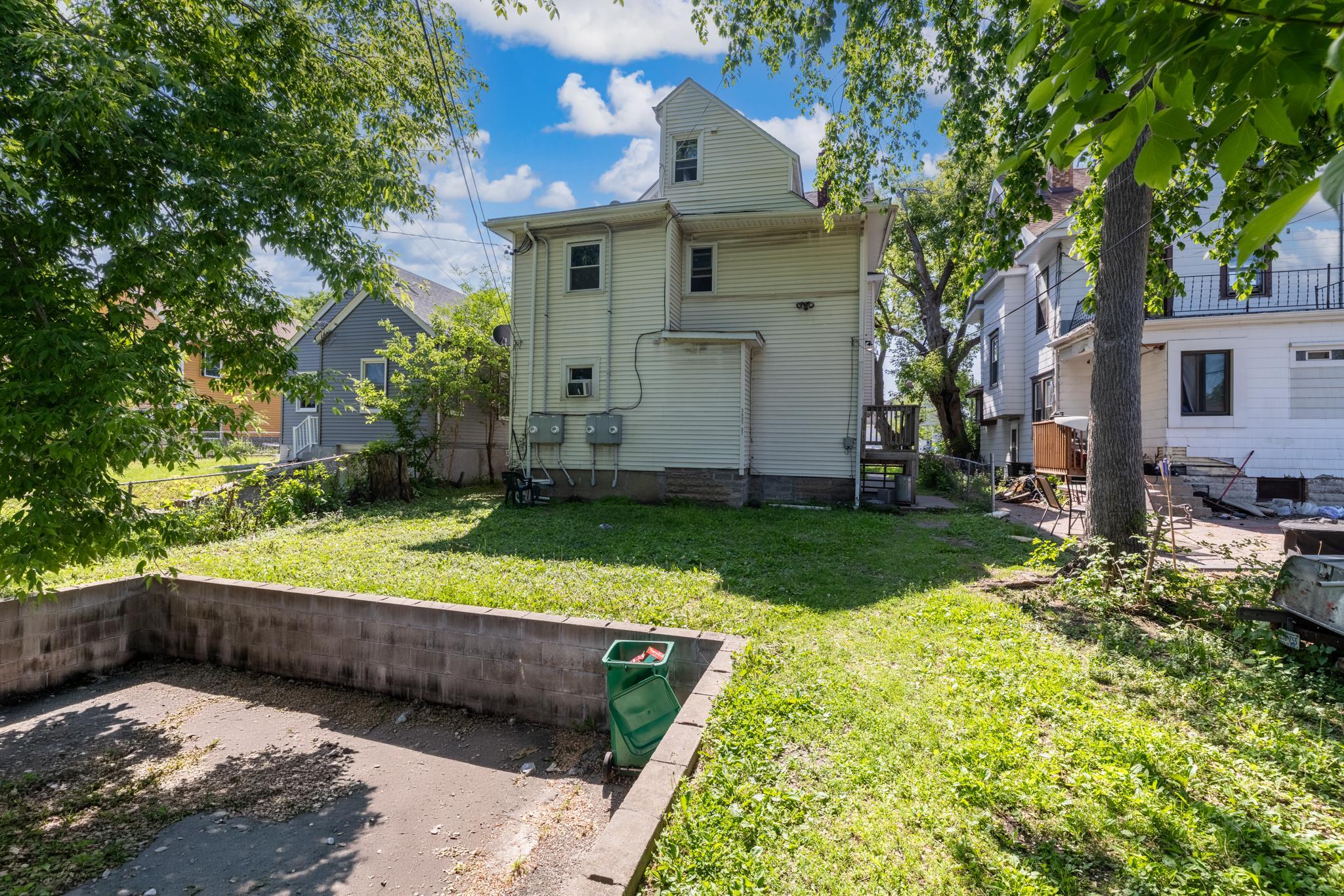 View of Residential Income at 3605 3rd Avenue, Minneapolis MN 55409, Minneapolis (20 of 21) - Mike Wilen | Minnesota Team Real Estate