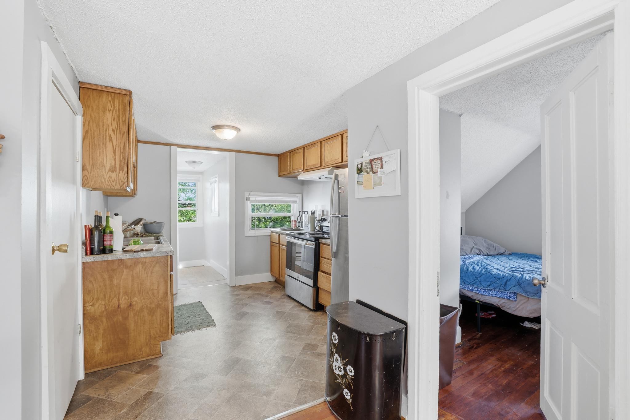 View of Residential Income at 3605 3rd Avenue, Minneapolis MN 55409, Minneapolis (18 of 21) - Mike Wilen | Minnesota Team Real Estate