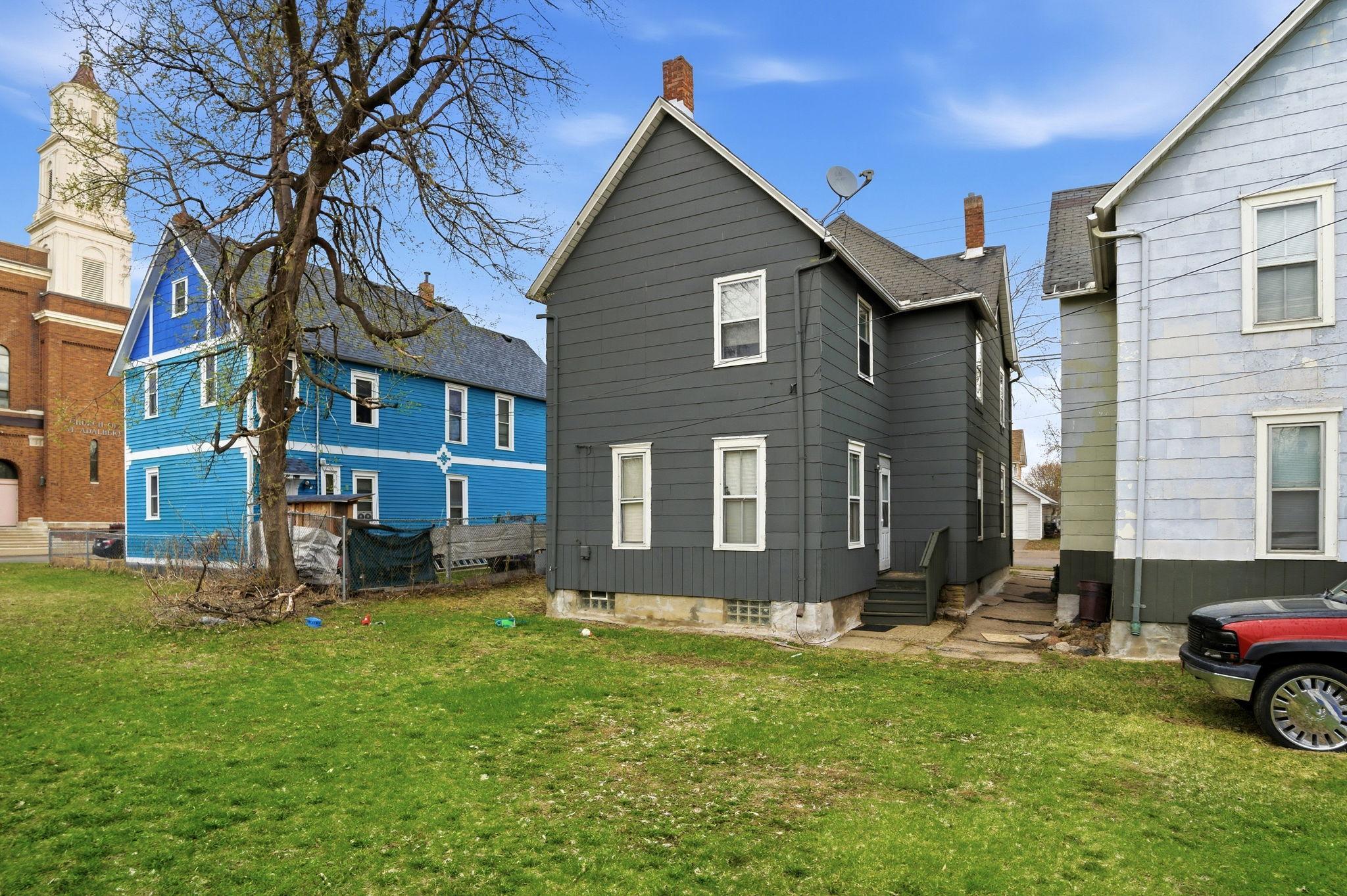 View of Residential Income at 529 Galtier Street, Saint Paul MN 55103, Saint Paul (13 of 13) - Mike Wilen | Minnesota Team Real Estate