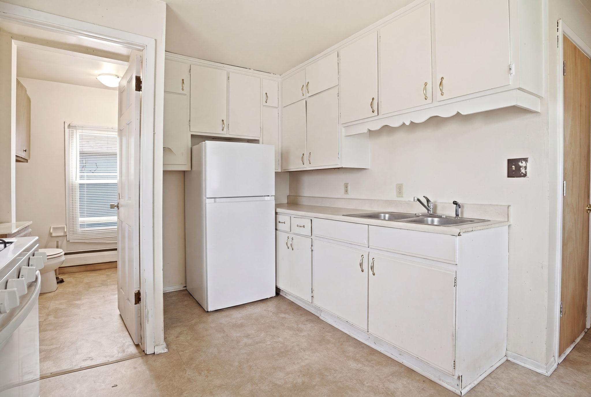 View of Residential Income at 529 Galtier Street, Saint Paul MN 55103, Saint Paul (7 of 13) - Mike Wilen | Minnesota Team Real Estate