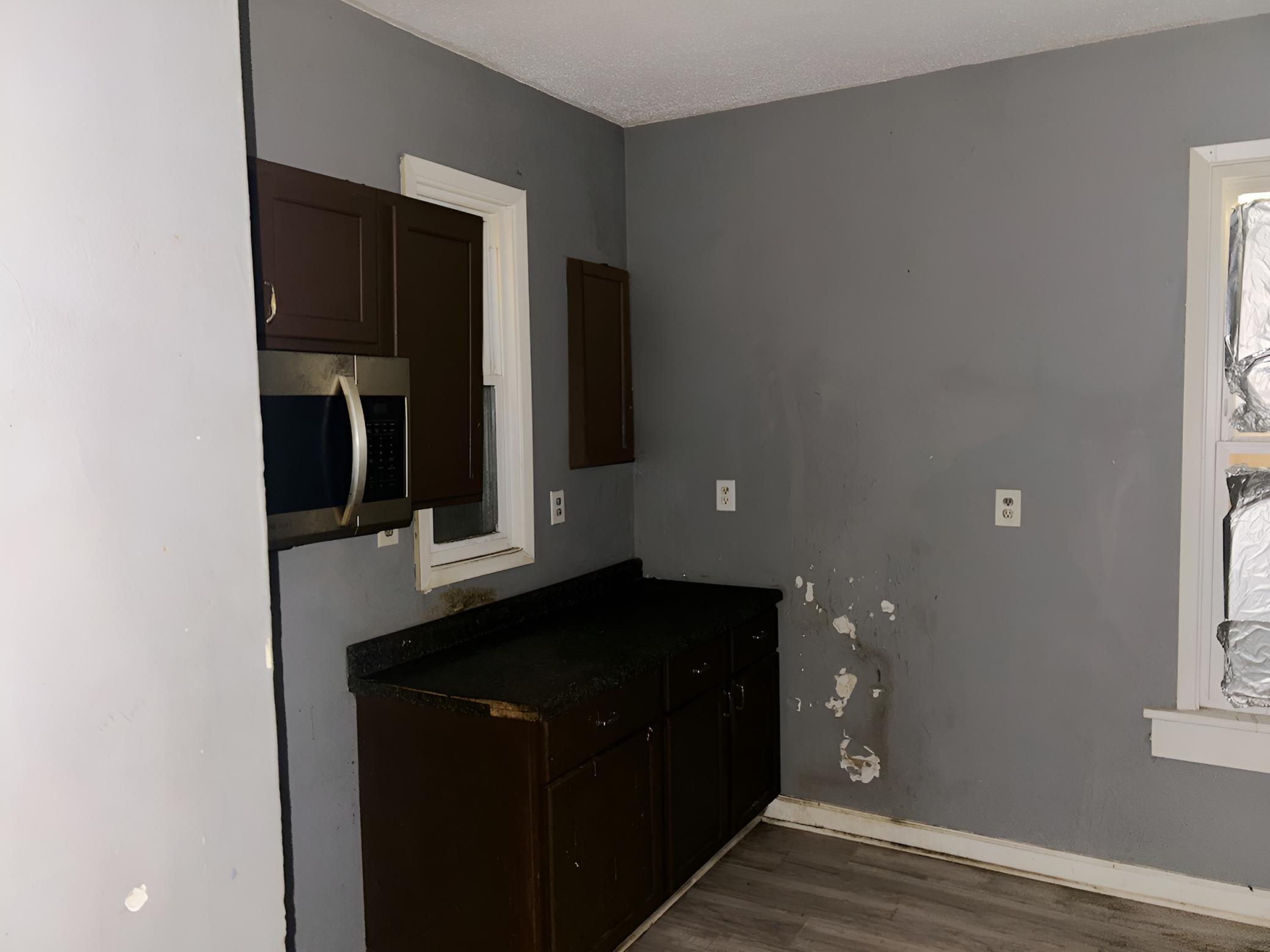 View of Residential Income at 686 Sherburne Avenue, Saint Paul MN 55104, Saint Paul (11 of 22) - Mike Wilen | Minnesota Team Real Estate