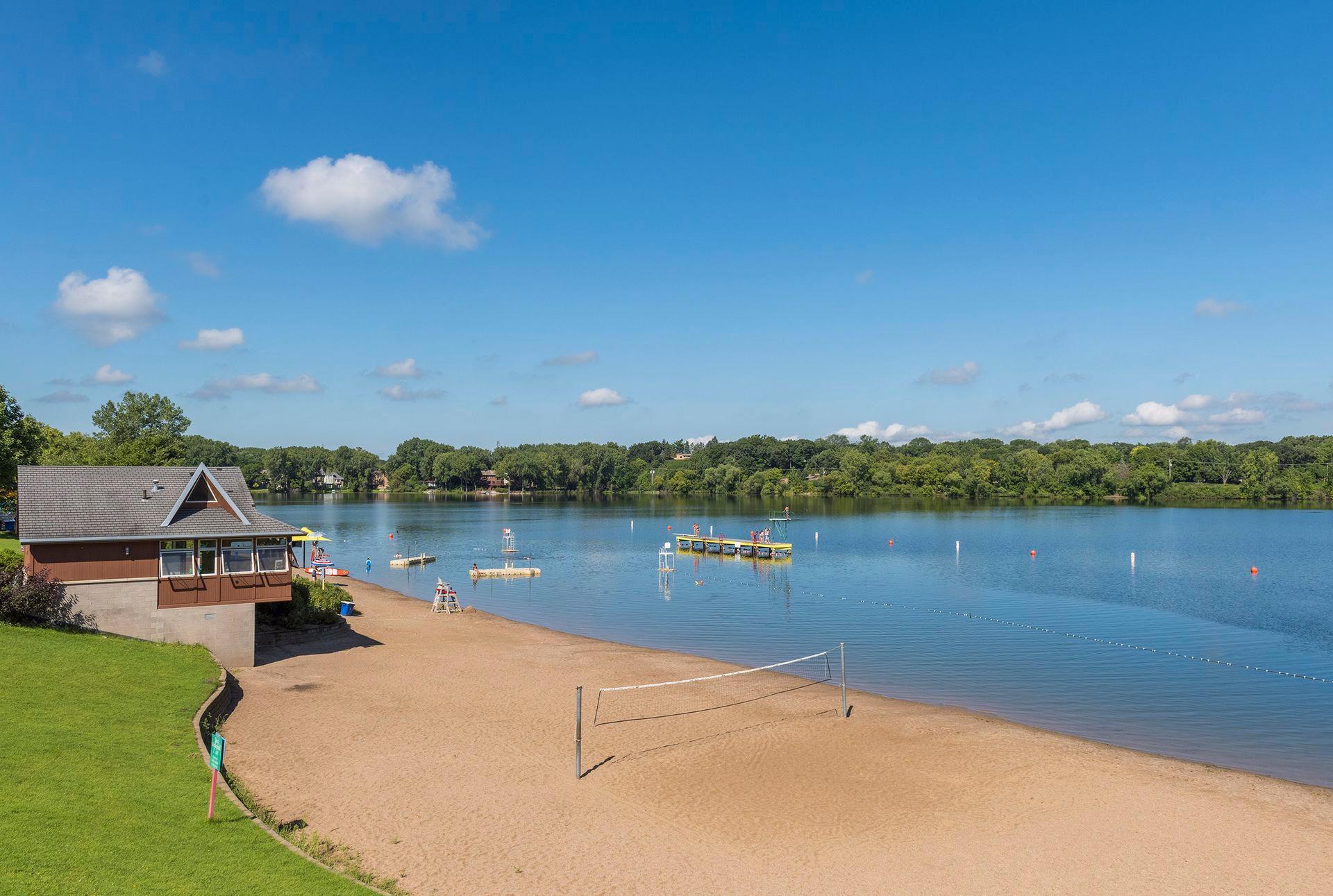 View of Residential at 5410 Sanibel Drive, Minnetonka MN 55343, Minnetonka (31 of 34) - Mike Wilen | Minnesota Team Real Estate