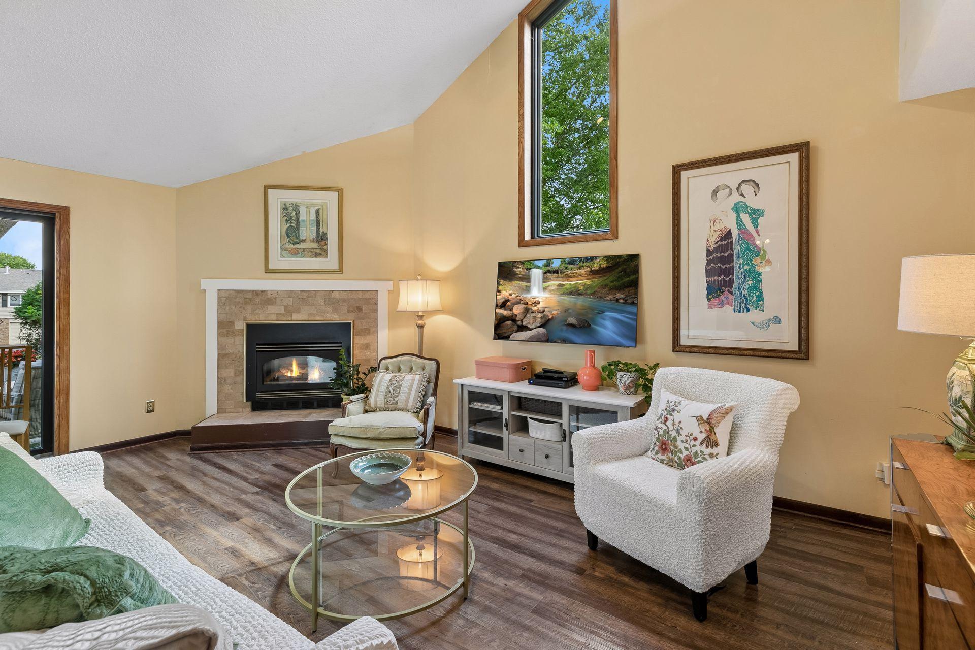 View of Residential at 5410 Sanibel Drive, Minnetonka MN 55343, Minnetonka (4 of 34) - Mike Wilen | Minnesota Team Real Estate