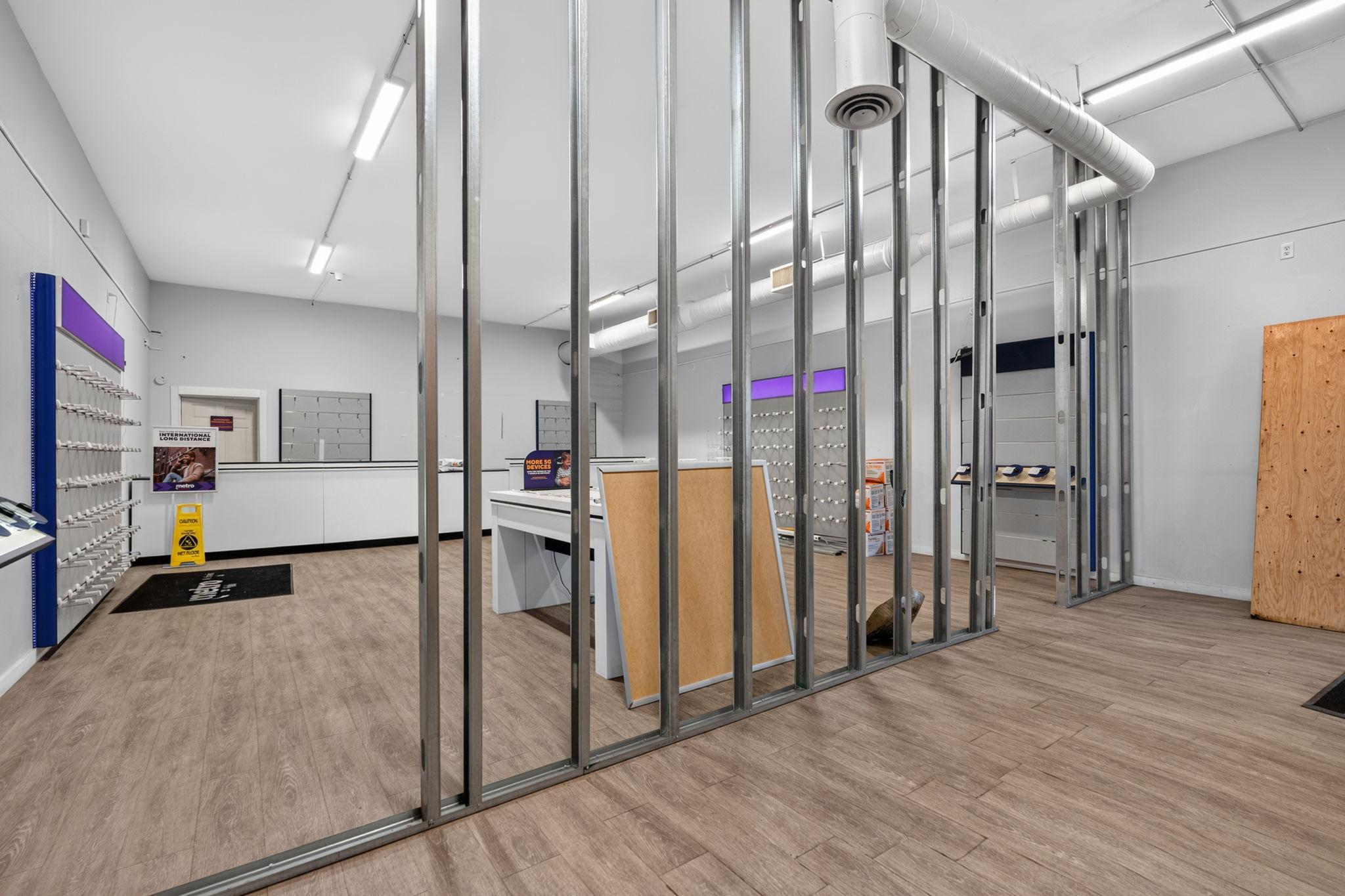 View of Commercial Sale at 1005 Broadway Avenue, Minneapolis MN 55411, Minneapolis (7 of 34) - Mike Wilen | Minnesota Team Real Estate