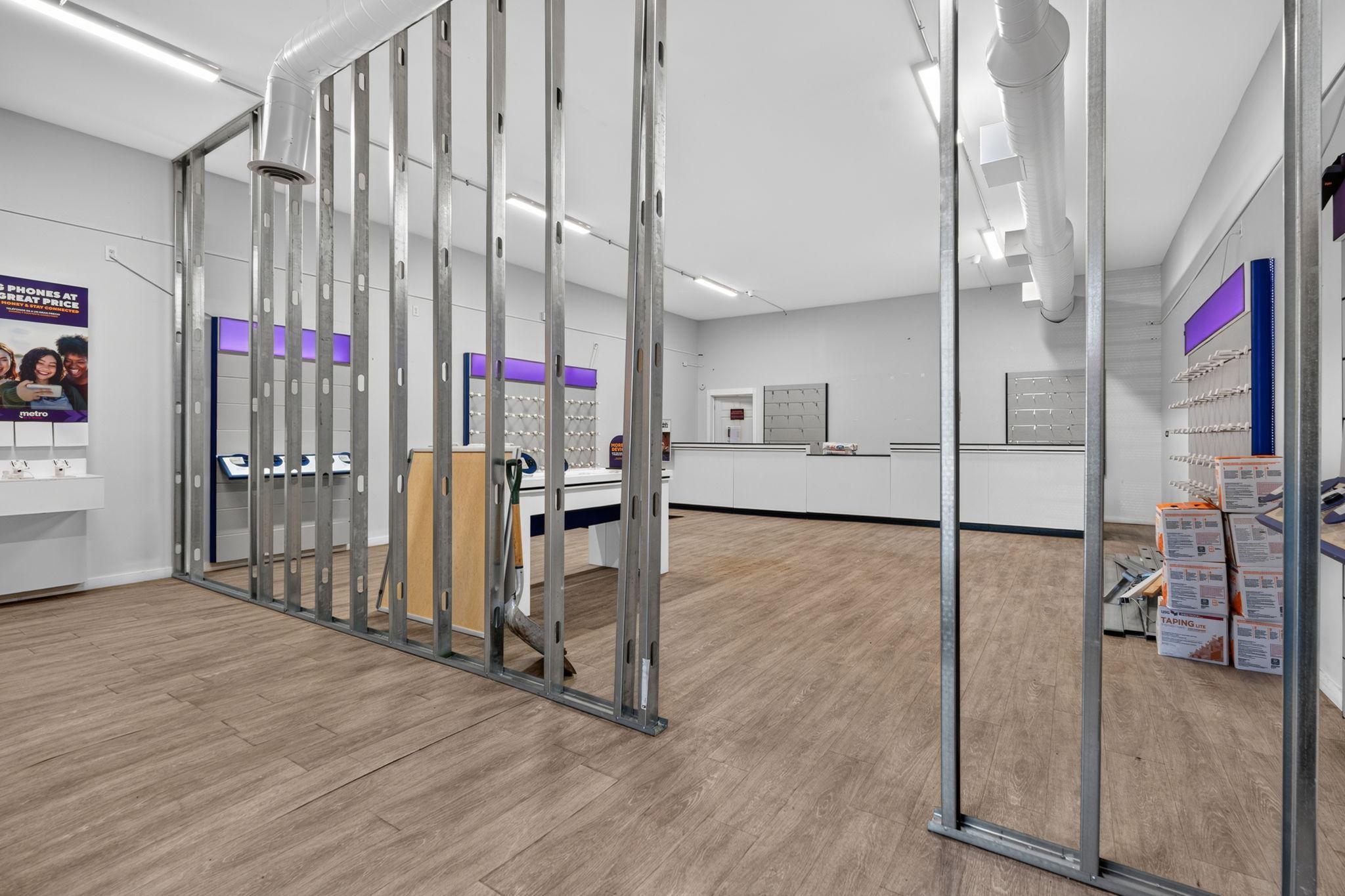 View of Commercial Sale at 1005 Broadway Avenue, Minneapolis MN 55411, Minneapolis (6 of 34) - Mike Wilen | Minnesota Team Real Estate