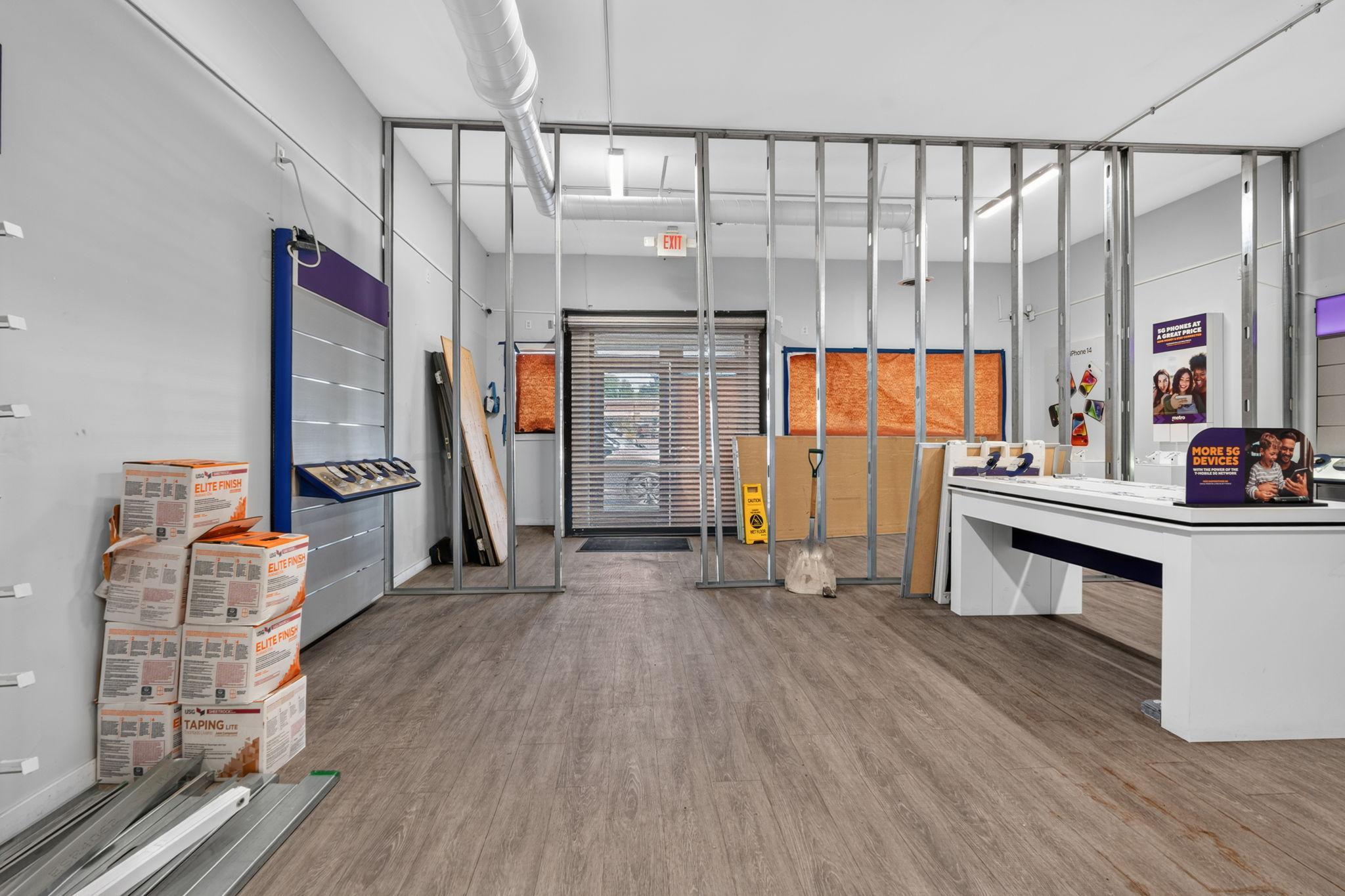 View of Commercial Sale at 1005 Broadway Avenue, Minneapolis MN 55411, Minneapolis (5 of 34) - Mike Wilen | Minnesota Team Real Estate