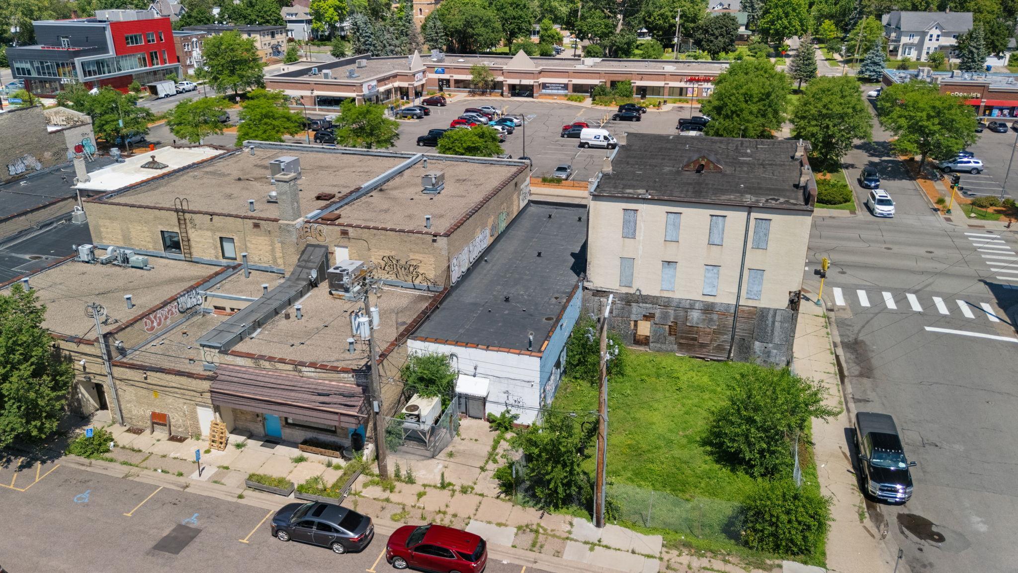 View of Commercial Sale at 1005 Broadway Avenue, Minneapolis MN 55411, Minneapolis (31 of 34) - Mike Wilen | Minnesota Team Real Estate