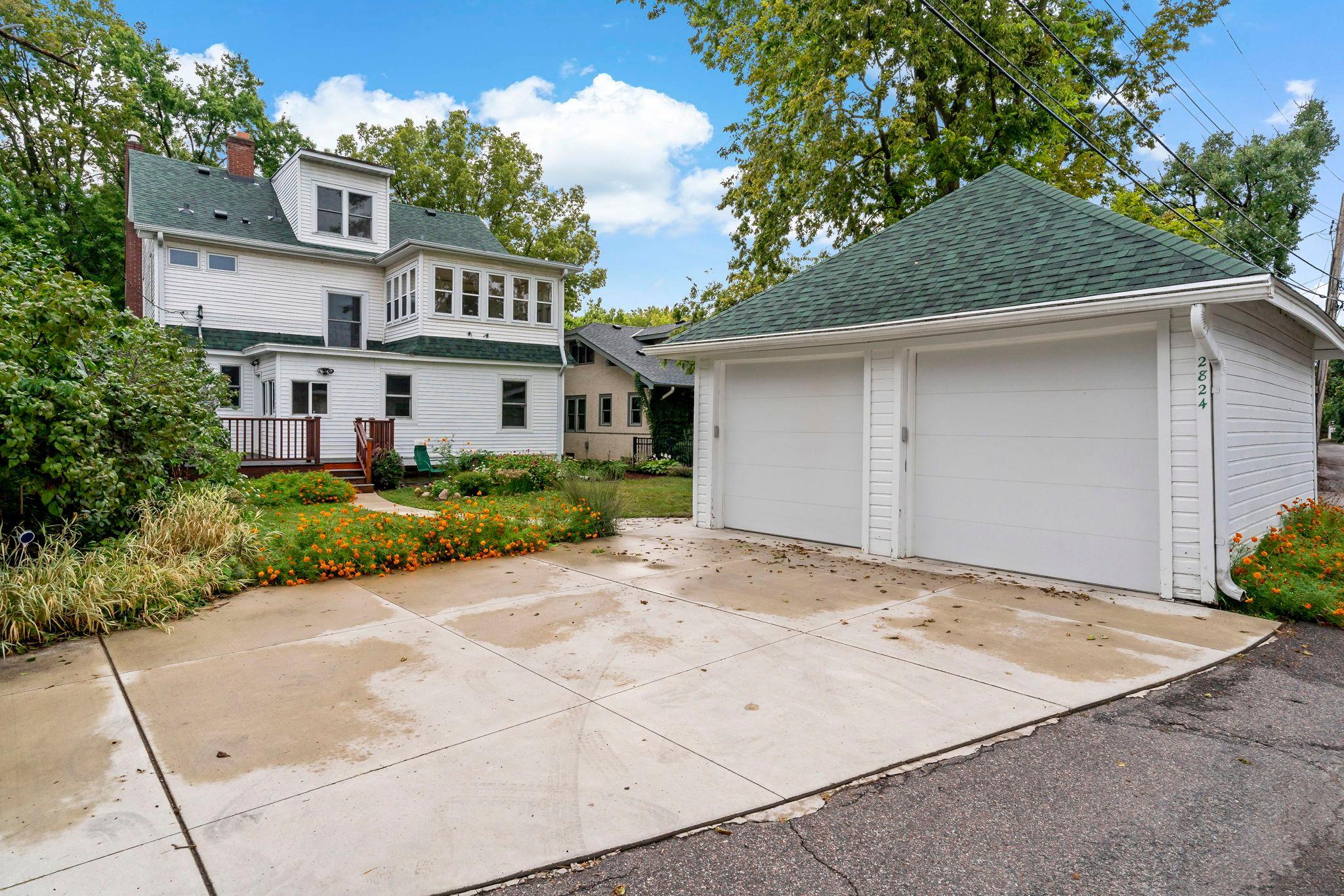 View of Residential at 2824 Irving Avenue, Minneapolis MN 55408, Minneapolis (22 of 27) - Mike Wilen | Minnesota Team Real Estate