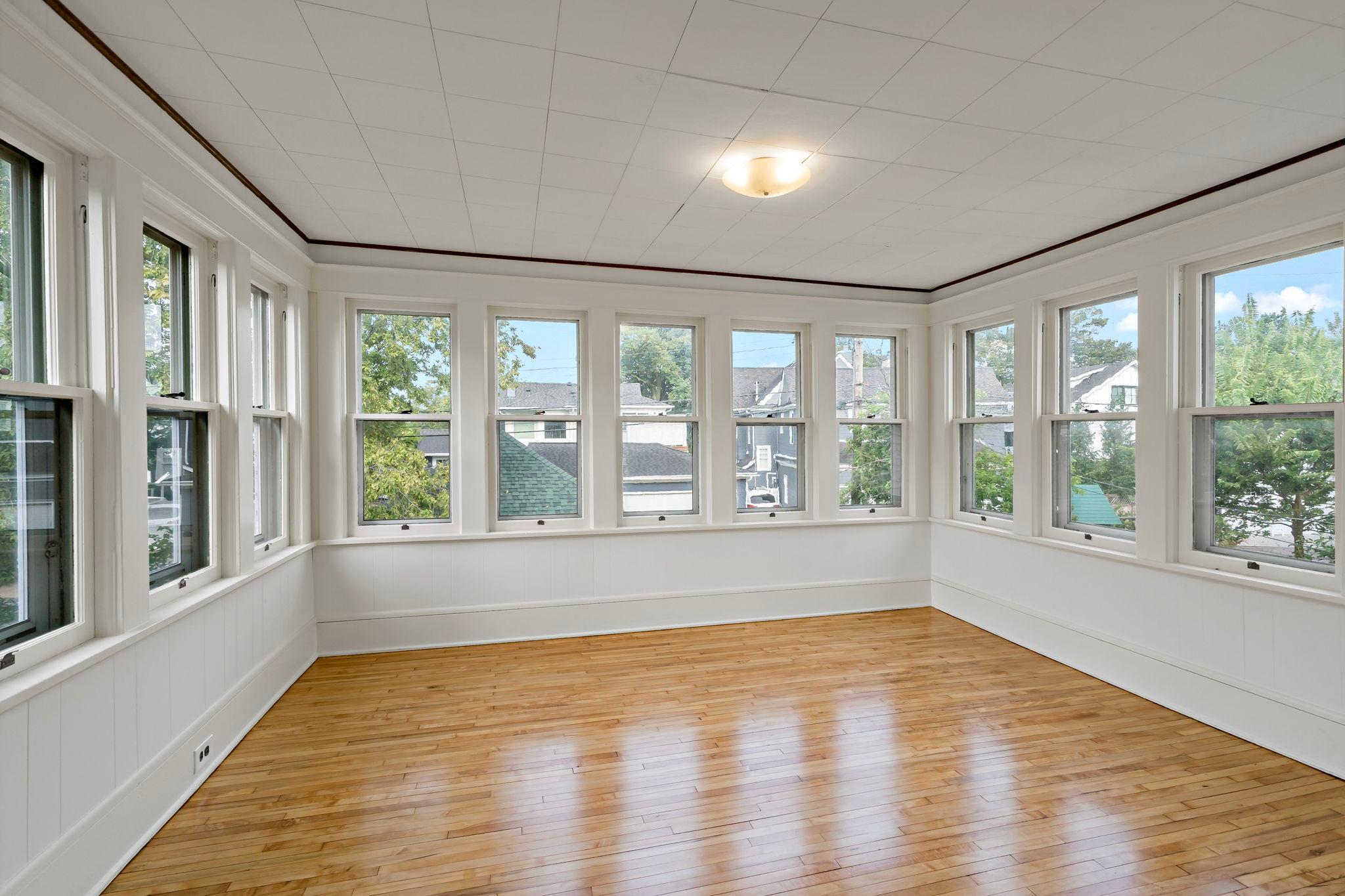 View of Residential at 2824 Irving Avenue, Minneapolis MN 55408, Minneapolis (17 of 27) - Mike Wilen | Minnesota Team Real Estate