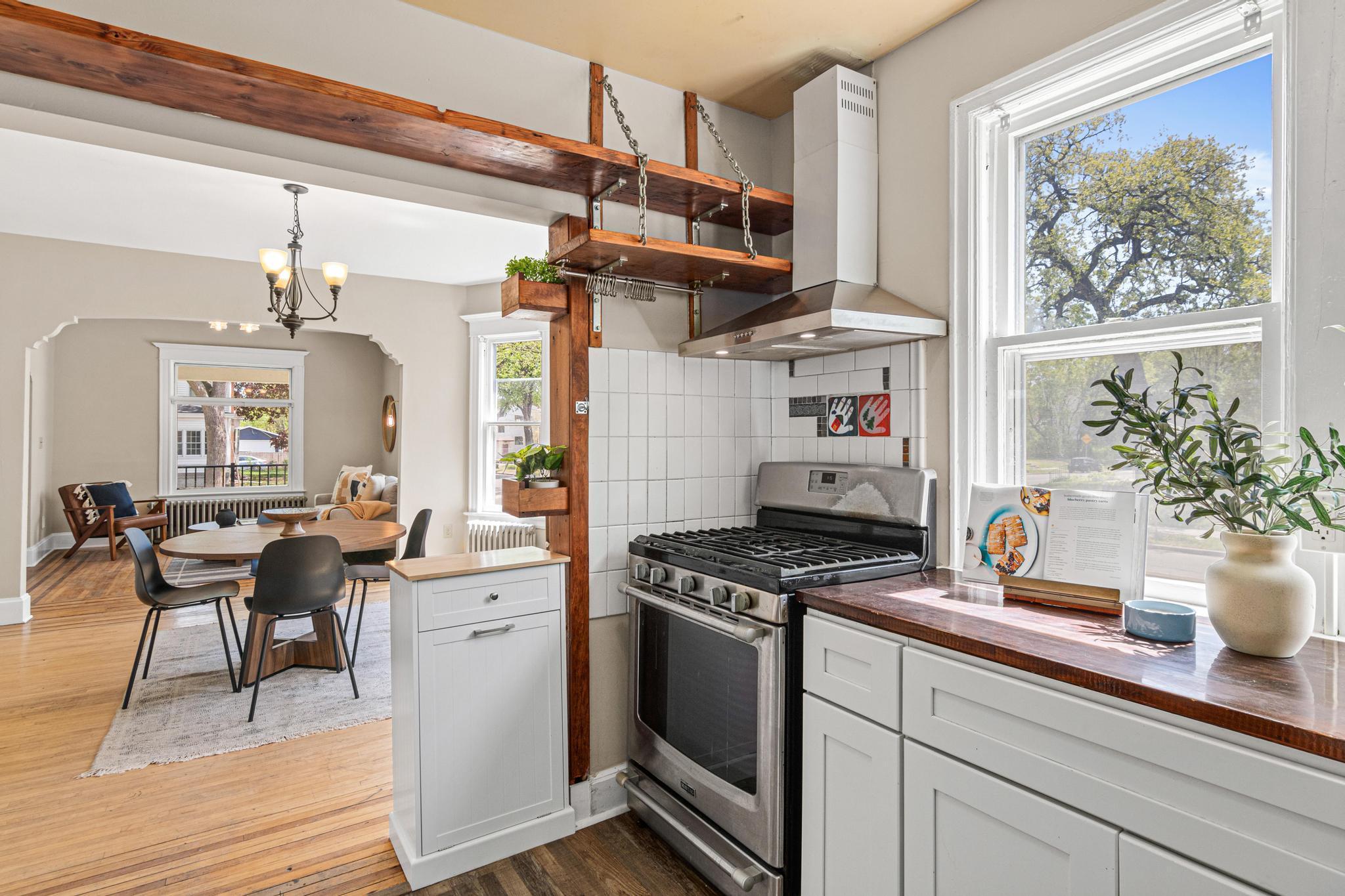 View of Residential at 1203 Morgan Avenue, Minneapolis MN 55411, Minneapolis (16 of 38) - Mike Wilen | Minnesota Team Real Estate