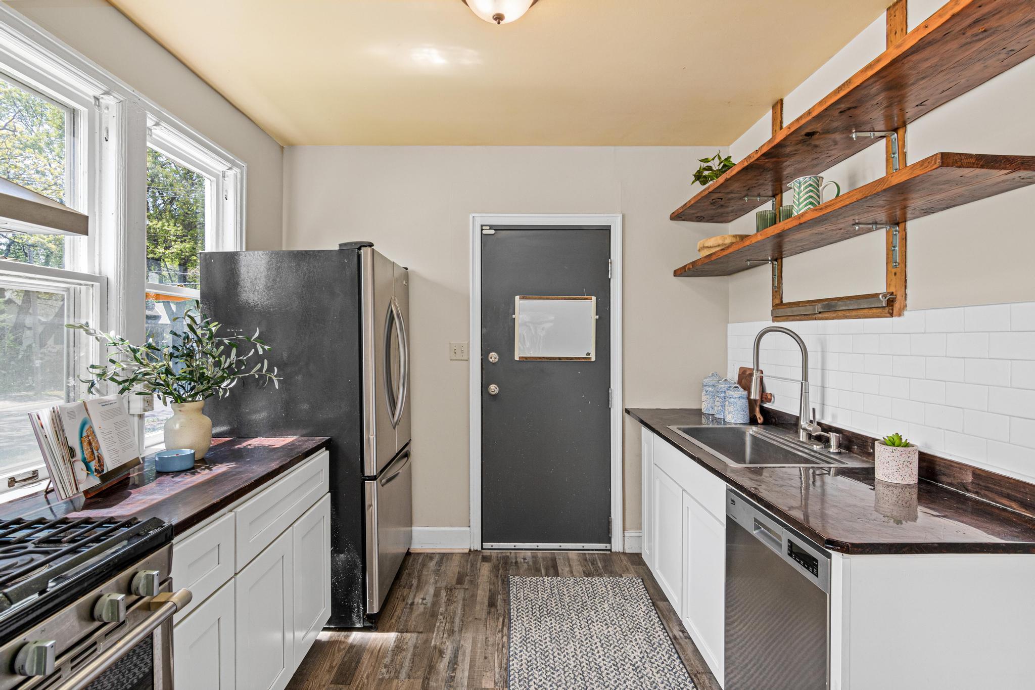 View of Residential at 1203 Morgan Avenue, Minneapolis MN 55411, Minneapolis (12 of 38) - Mike Wilen | Minnesota Team Real Estate