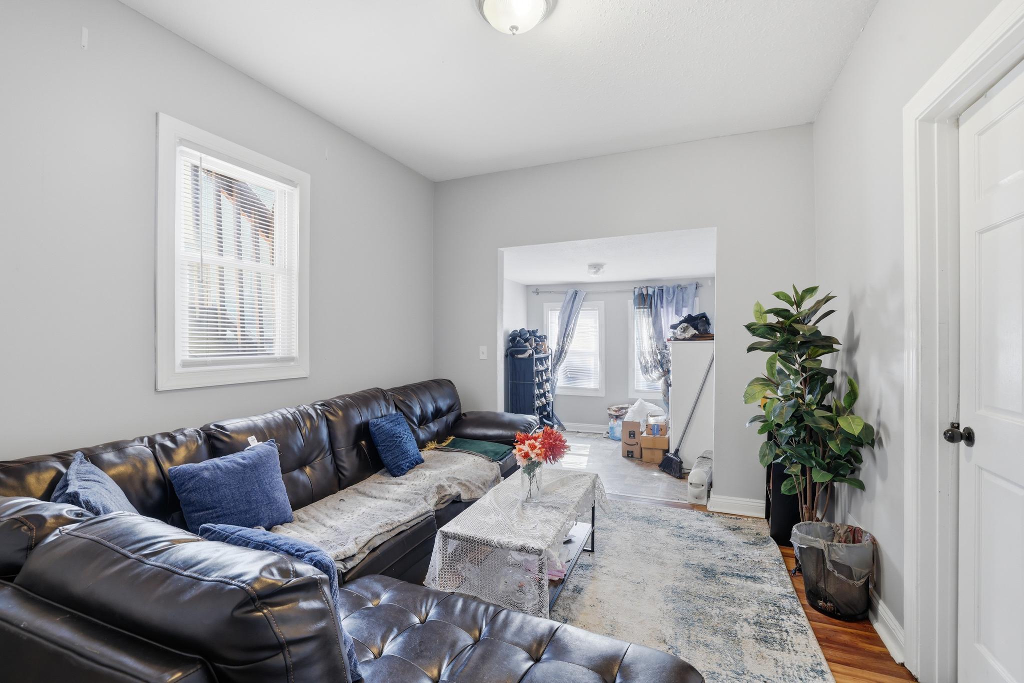 View of Residential Income at 2314 Portland Avenue, Minneapolis MN 55404, Minneapolis (11 of 22) - Mike Wilen | Minnesota Team Real Estate