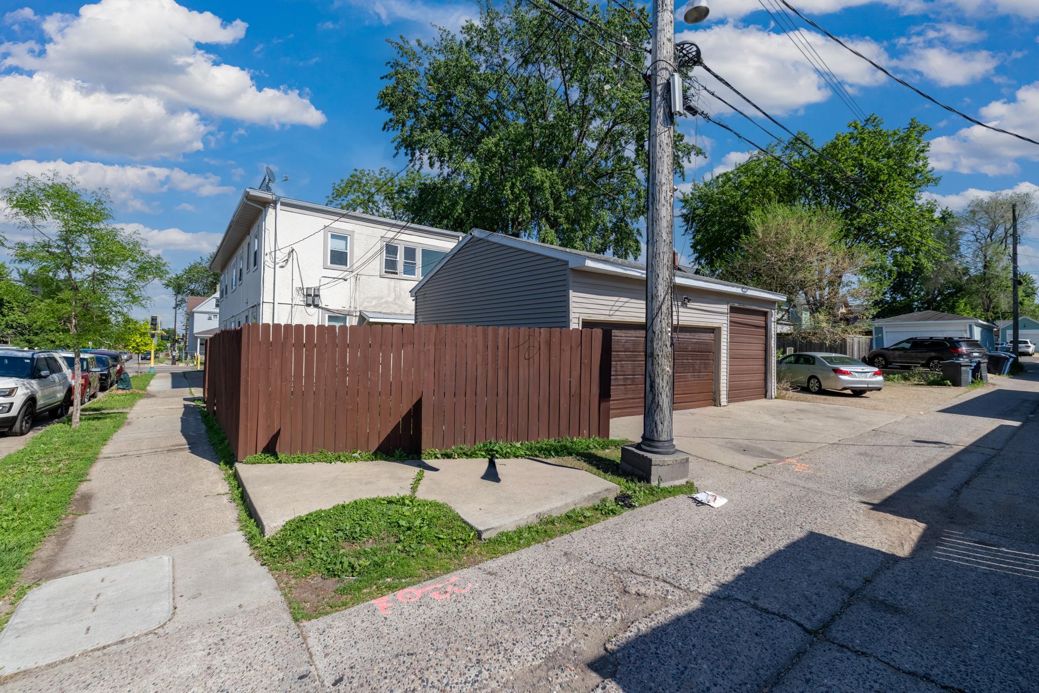 View of Residential Income at 3500 1st Avenue, Minneapolis MN 55408, Minneapolis (24 of 25) - Mike Wilen | Minnesota Team Real Estate