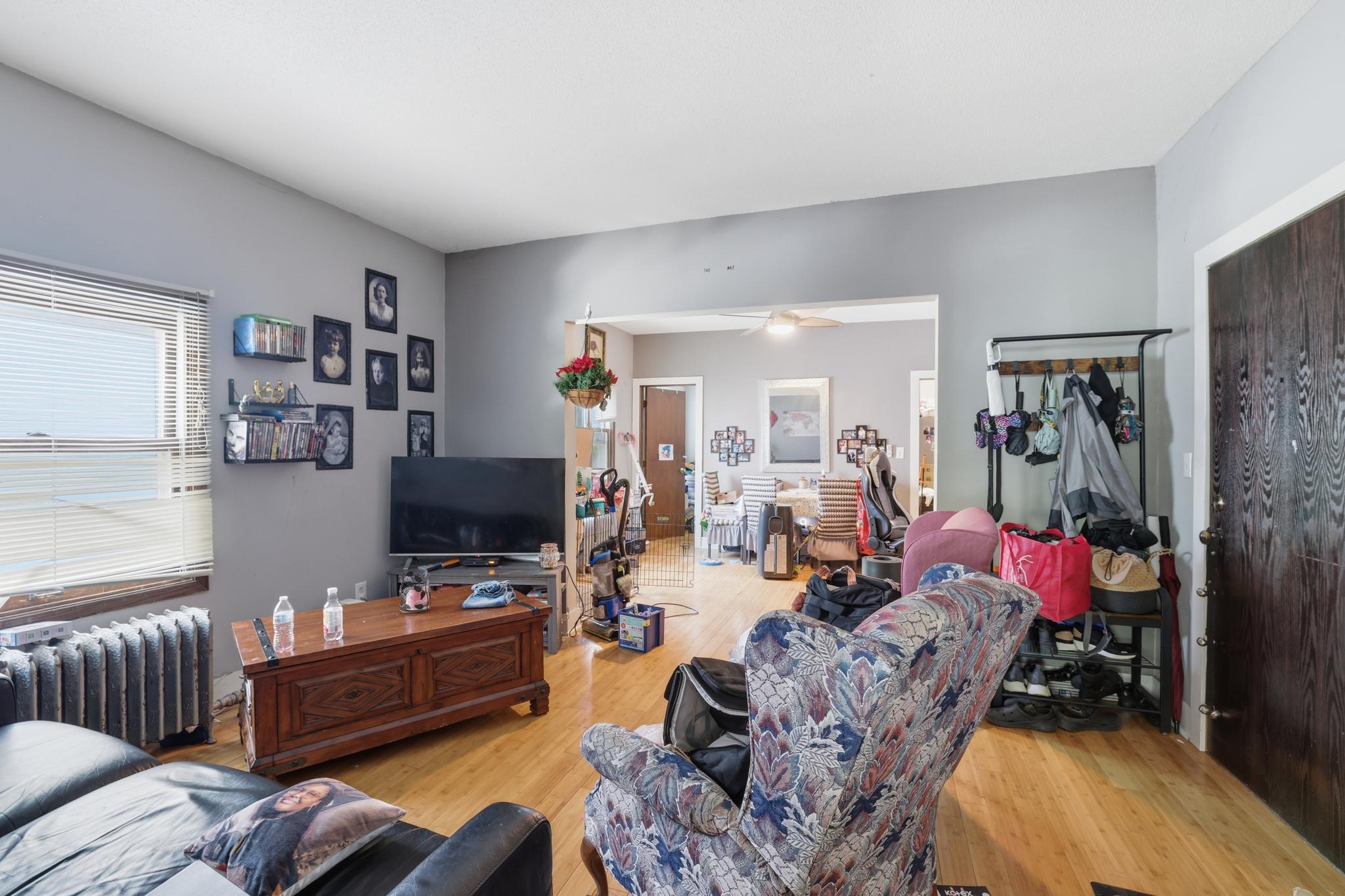 View of Residential Income at 3500 1st Avenue, Minneapolis MN 55408, Minneapolis (19 of 25) - Mike Wilen | Minnesota Team Real Estate