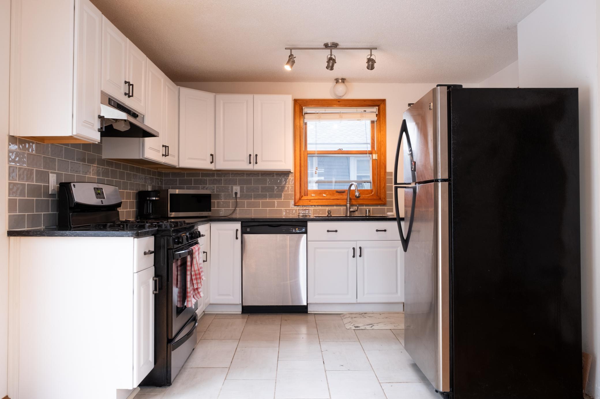View of Residential at 834 Algonquin Avenue, Saint Paul MN 55119, Saint Paul (7 of 19) - Mike Wilen | Minnesota Team Real Estate