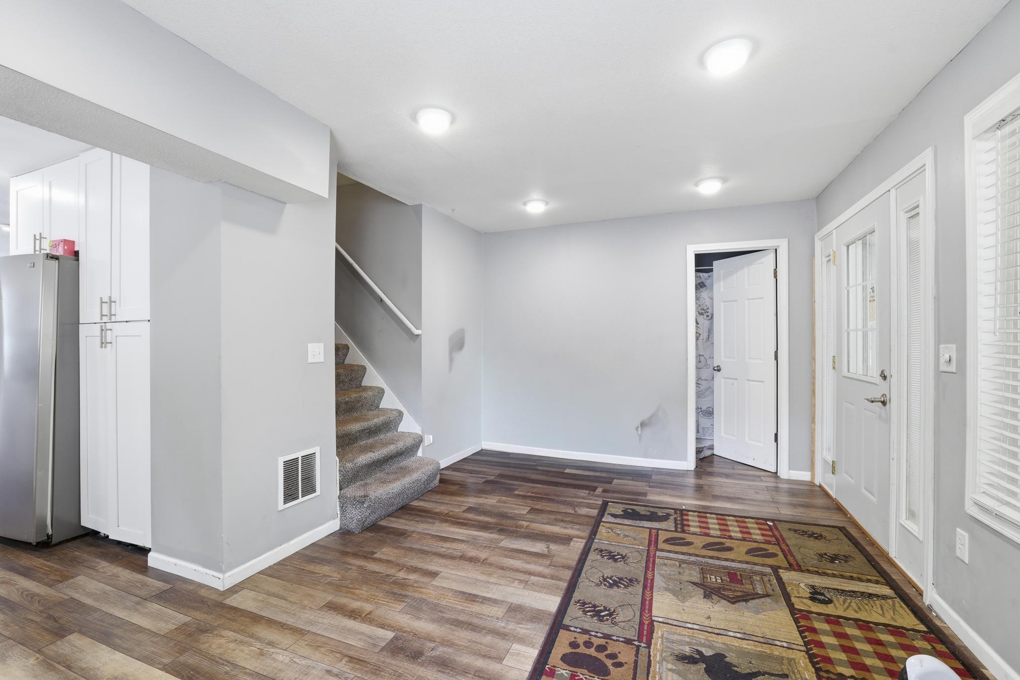View of Residential at 4623 Dupont Avenue, Minneapolis MN 55412, Minneapolis (13 of 19) - Mike Wilen | Minnesota Team Real Estate