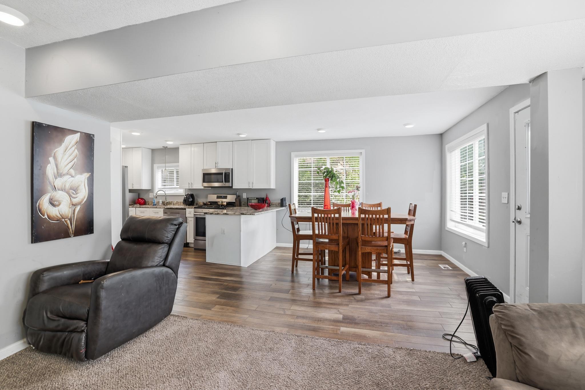 View of Residential at 4623 Dupont Avenue, Minneapolis MN 55412, Minneapolis (10 of 19) - Mike Wilen | Minnesota Team Real Estate
