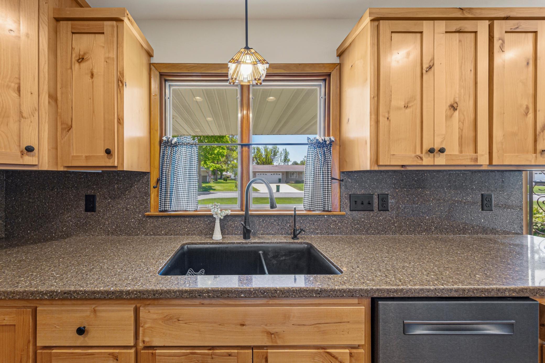 View of Residential at 808 Hillcrest Drive, Montgomery MN 56069, Montgomery (9 of 55) - Mike Wilen | Minnesota Team Real Estate