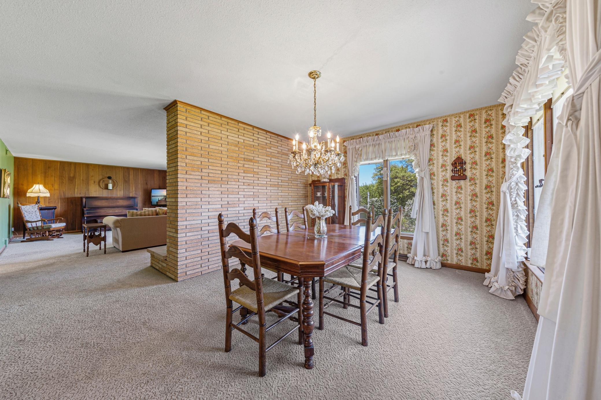 View of Residential at 808 Hillcrest Drive, Montgomery MN 56069, Montgomery (15 of 55) - Mike Wilen | Minnesota Team Real Estate