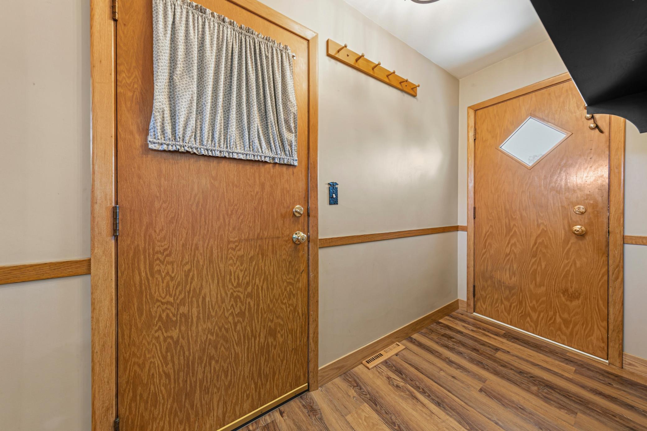 View of Residential at 808 Hillcrest Drive, Montgomery MN 56069, Montgomery (17 of 55) - Mike Wilen | Minnesota Team Real Estate