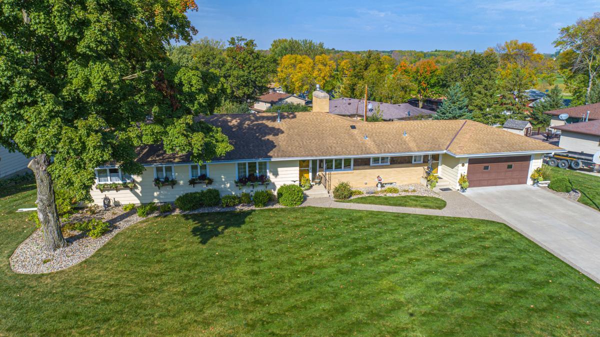 View of Residential at 808 Hillcrest Drive, Montgomery MN 56069, Montgomery (49 of 55) - Mike Wilen | Minnesota Team Real Estate