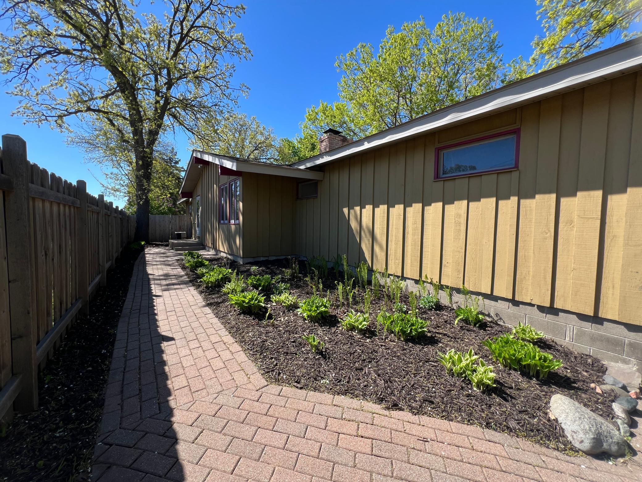 View of Residential at 122 Craig Way, Fridley MN 55432, Fridley (2 of 56) - Mike Wilen | Minnesota Team Real Estate