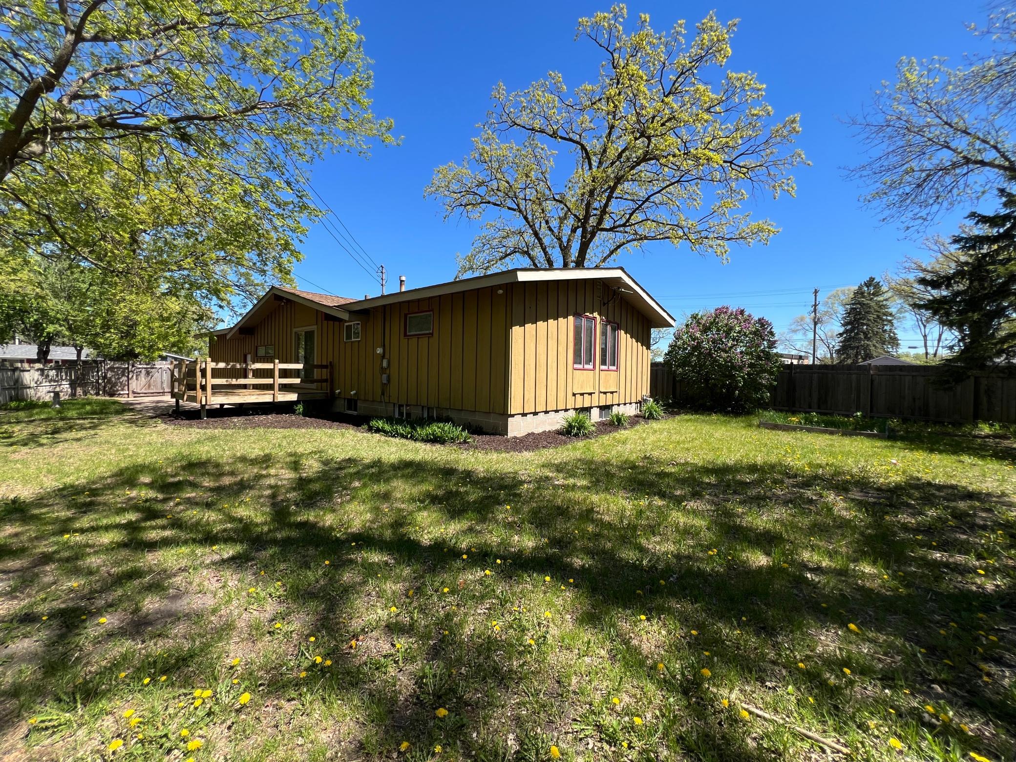 View of Residential at 122 Craig Way, Fridley MN 55432, Fridley (8 of 56) - Mike Wilen | Minnesota Team Real Estate